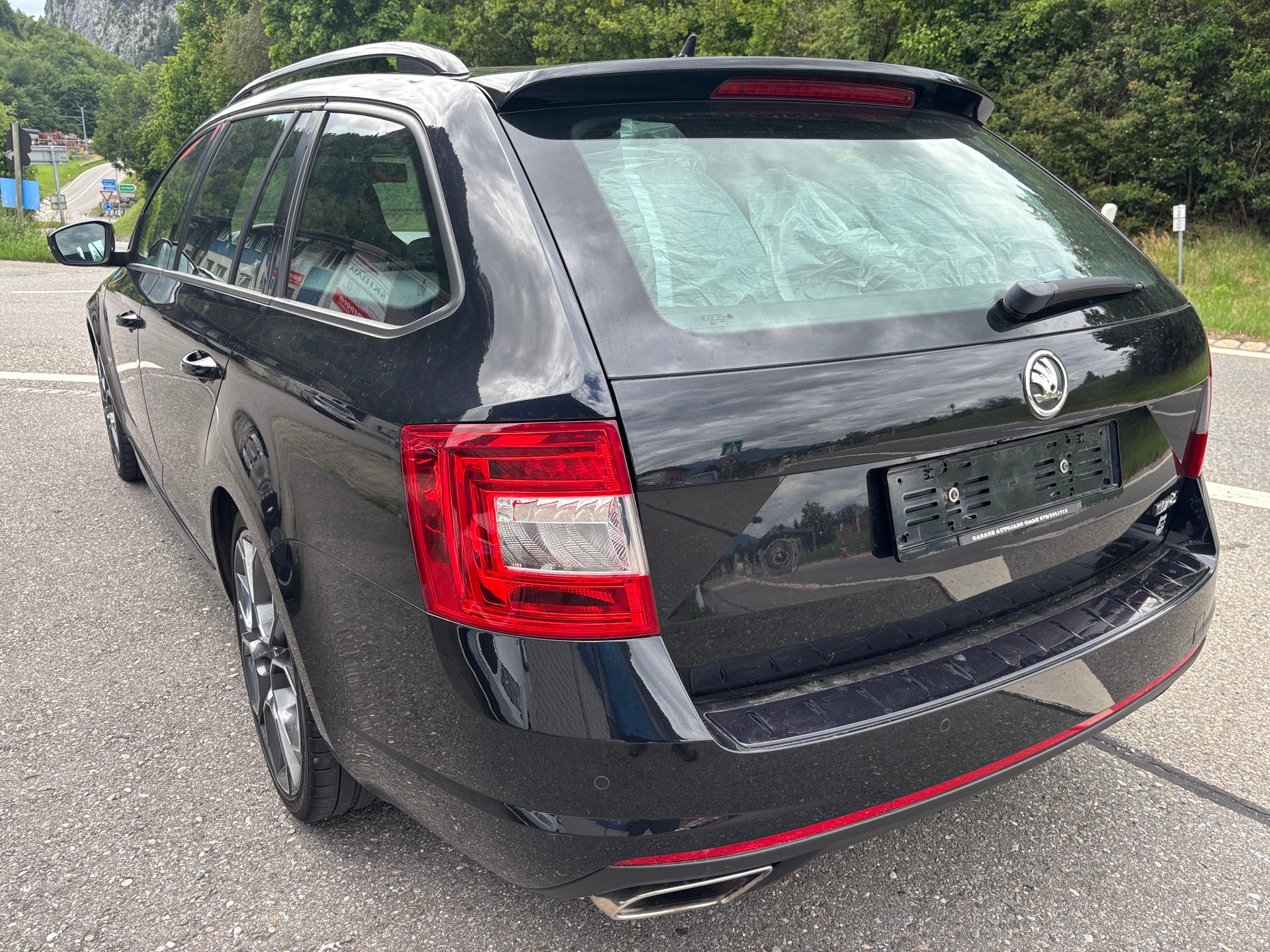 SKODA Octavia Combi 2.0 TSI RS DSG-image-6