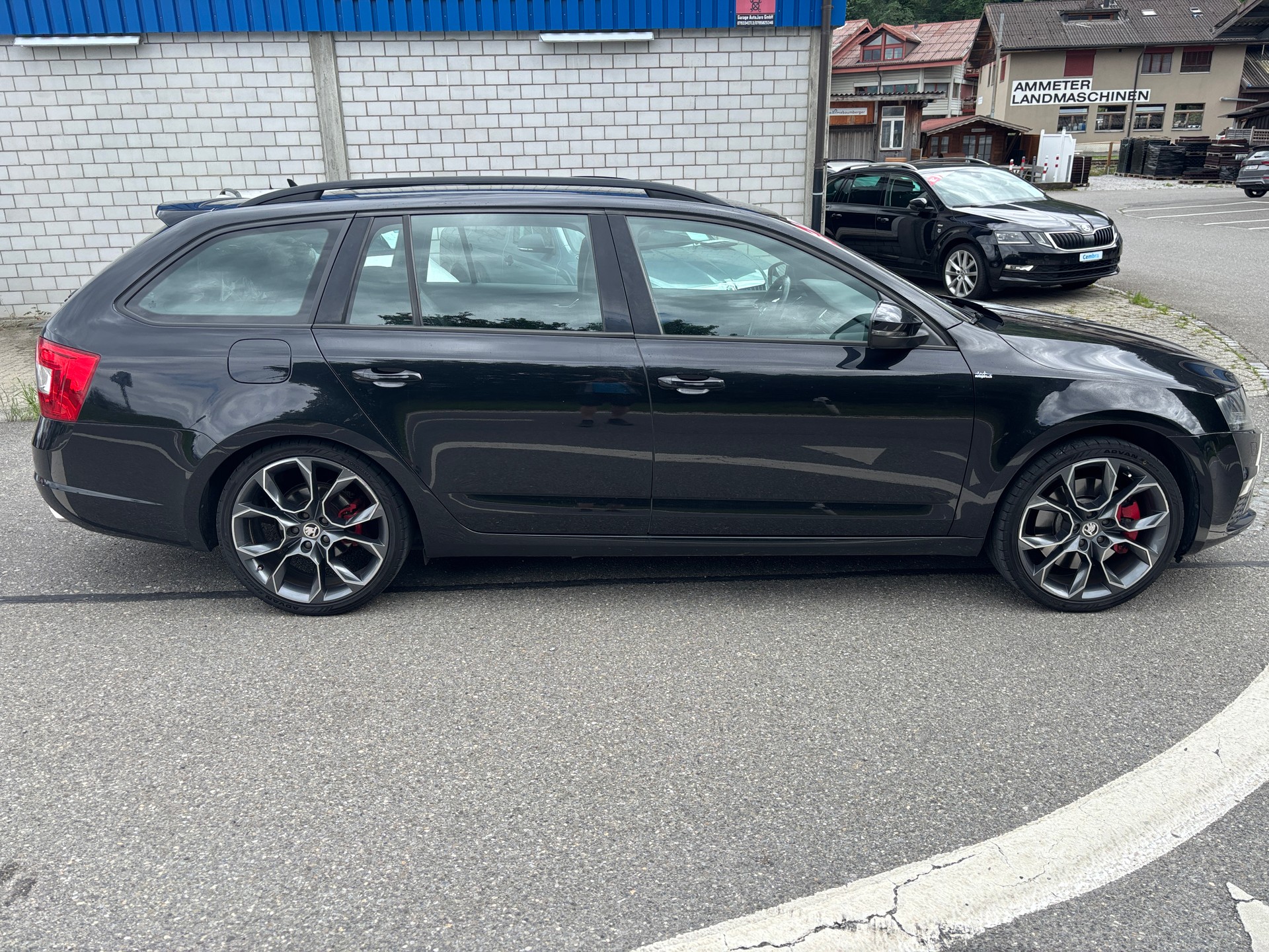 SKODA Octavia Combi 2.0 TSI RS DSG-image-4