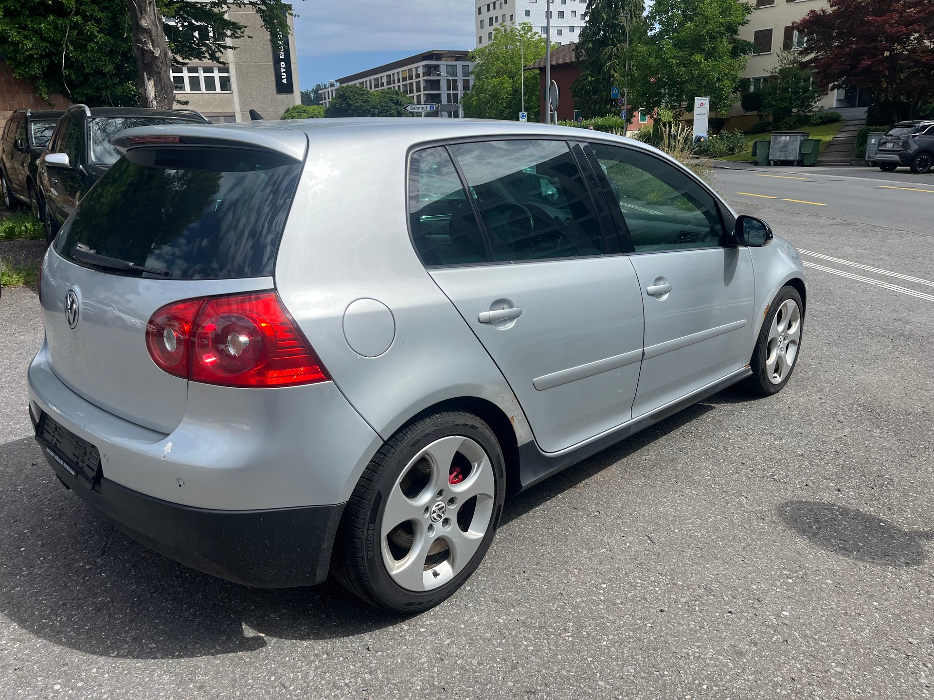 VW Golf 2.0 TFSI GTI-image-4