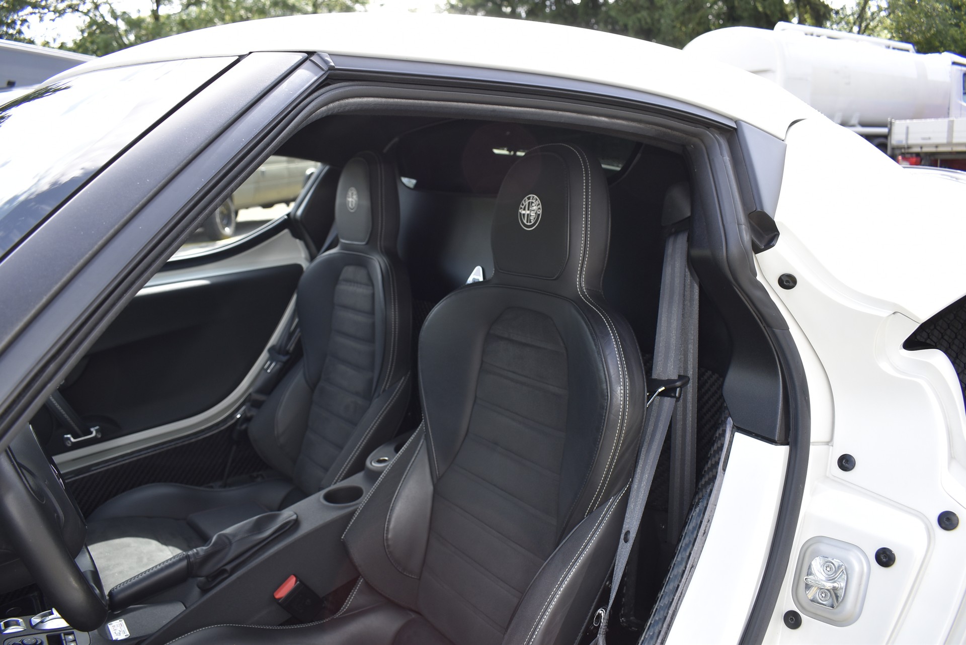 ALFA ROMEO 4C 1750 TBi TCT-image-16