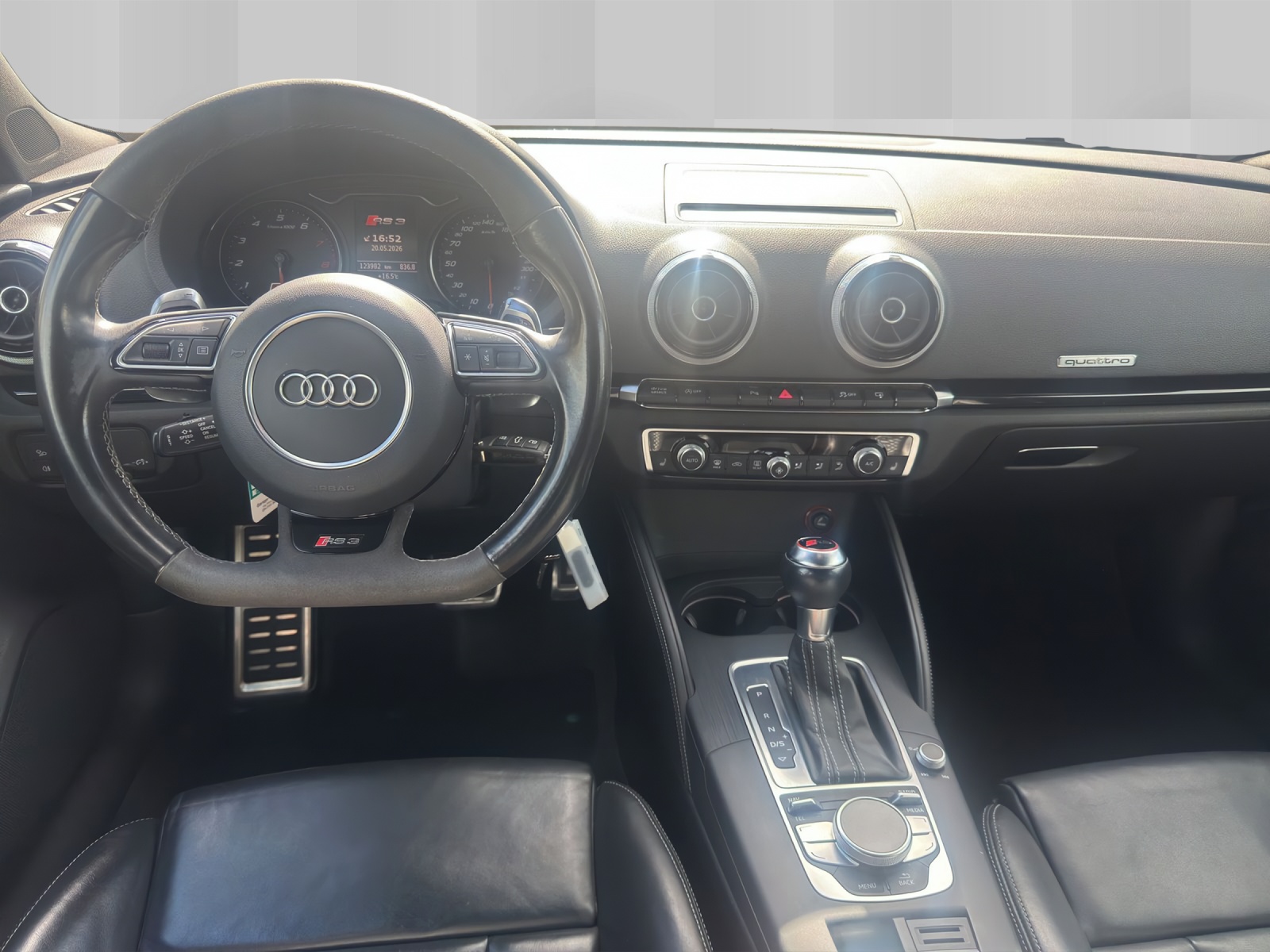 AUDI RS3 2.5 TSI quattro S-tronic-image-7