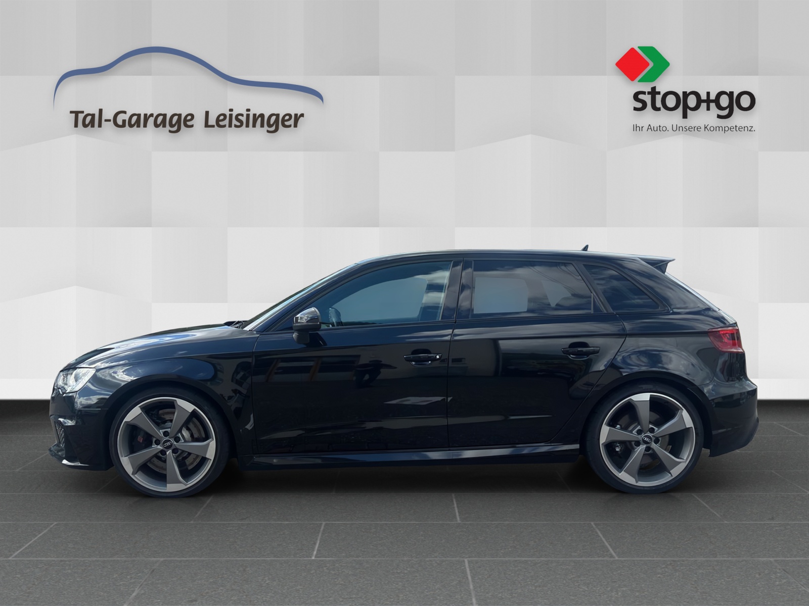 AUDI RS3 2.5 TSI quattro S-tronic-image-0
