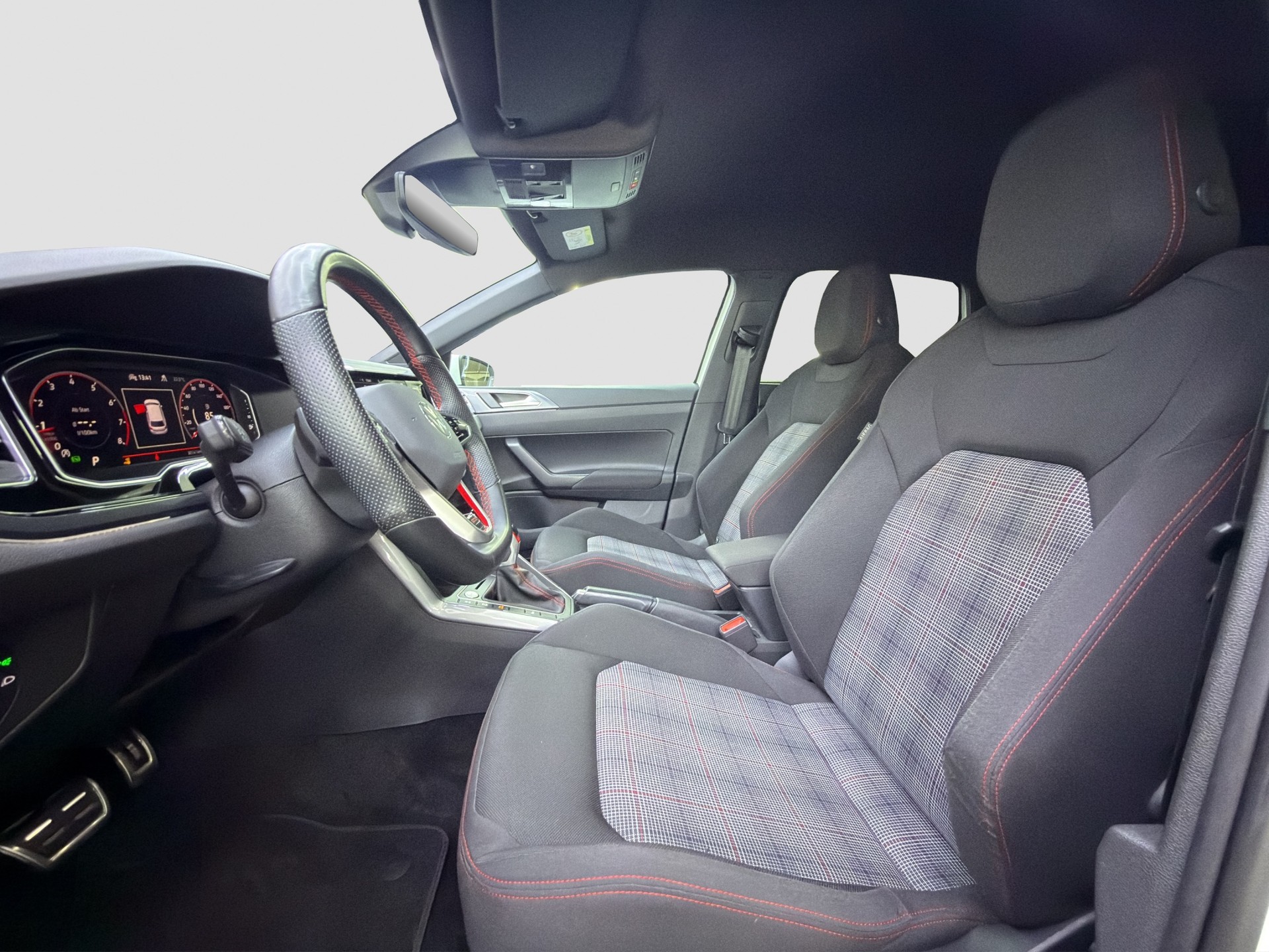 VW Polo 2.0 TSI GTI DSG-image-11