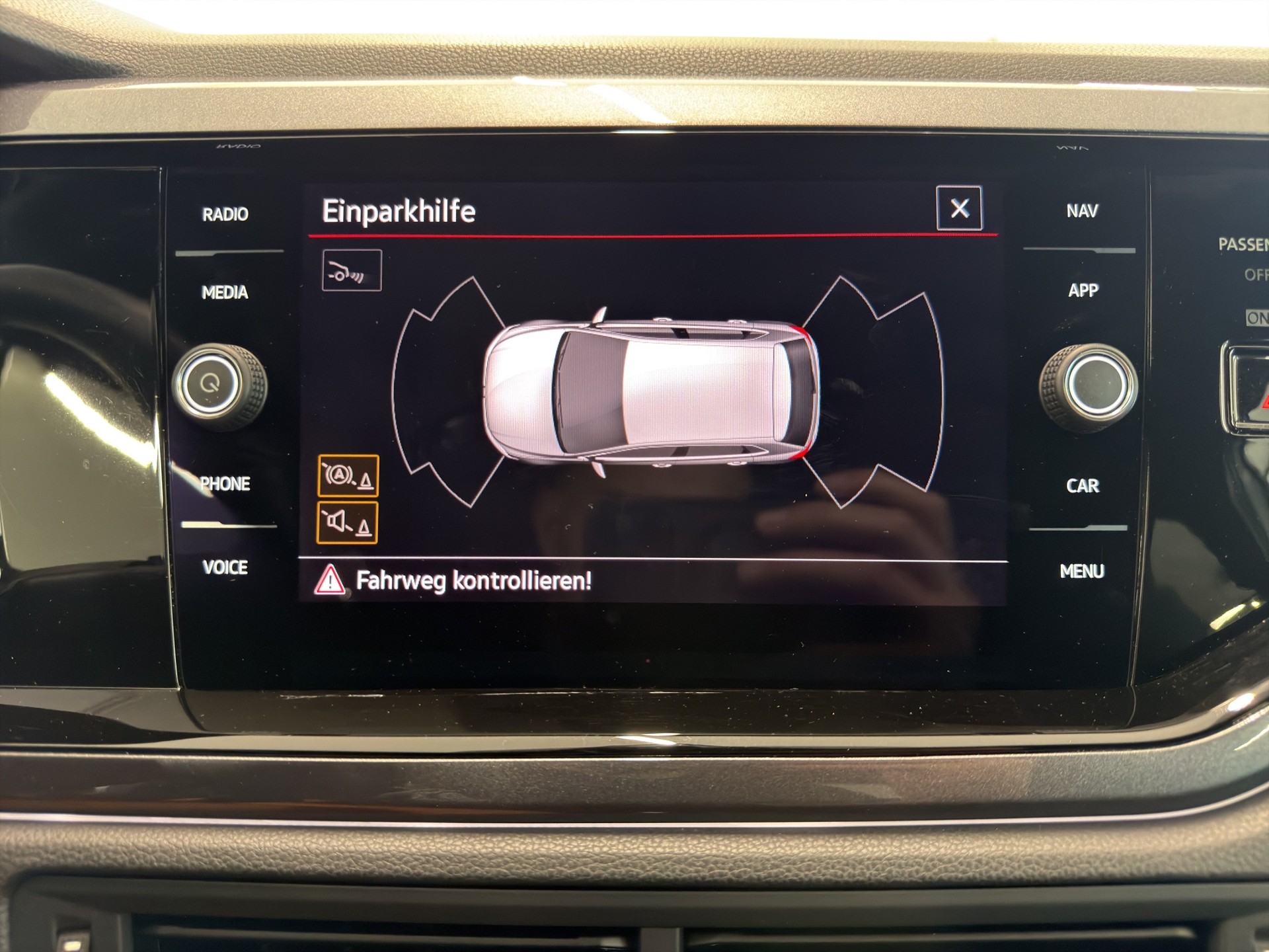 VW Polo 2.0 TSI GTI DSG-image-17