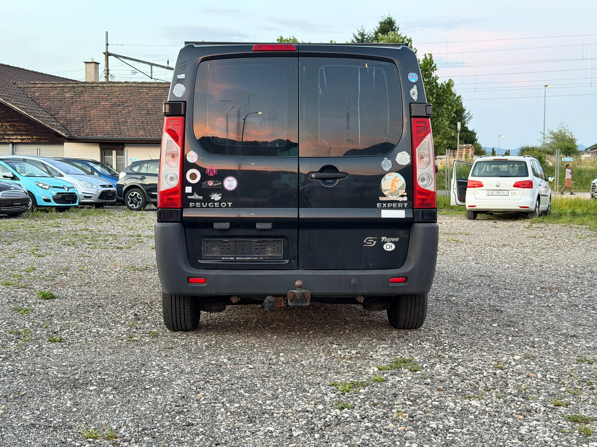 PEUGEOT Expert Tepee 2.0 HDi Confort L2-image-3