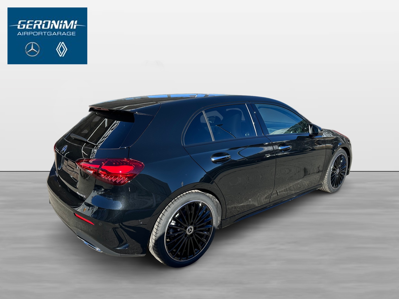 MERCEDES-BENZ A 250 AMG Line 4Matic-image-7