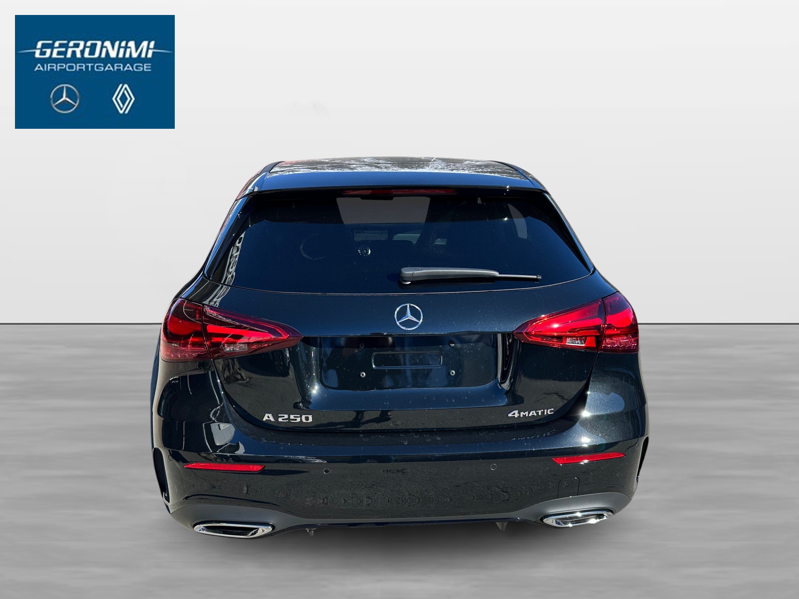 MERCEDES-BENZ A 250 AMG Line 4Matic-image-6