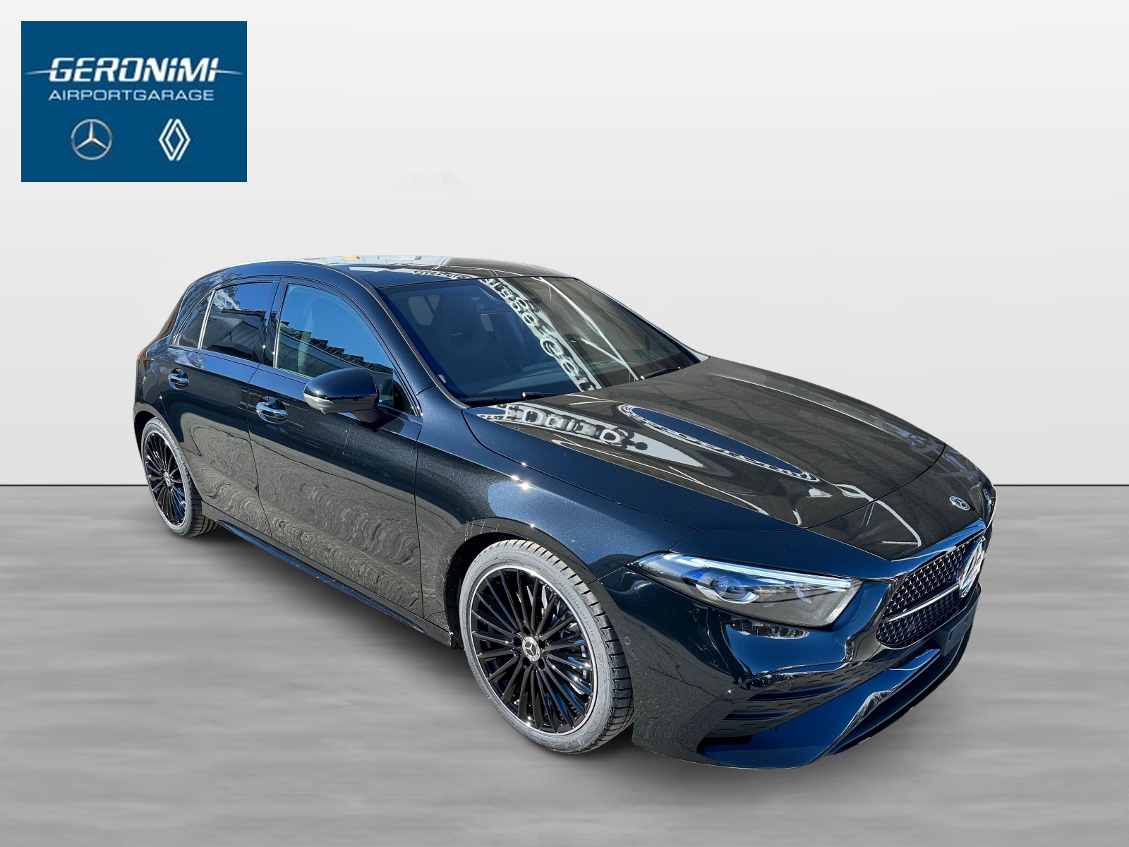 MERCEDES-BENZ A 250 AMG Line 4Matic-showroom-element-1