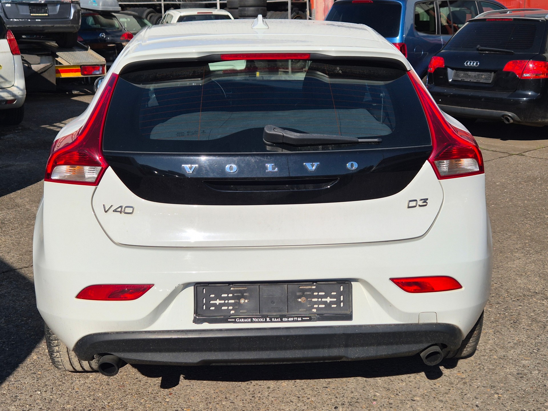 VOLVO V40 D3 Momentum-image-5