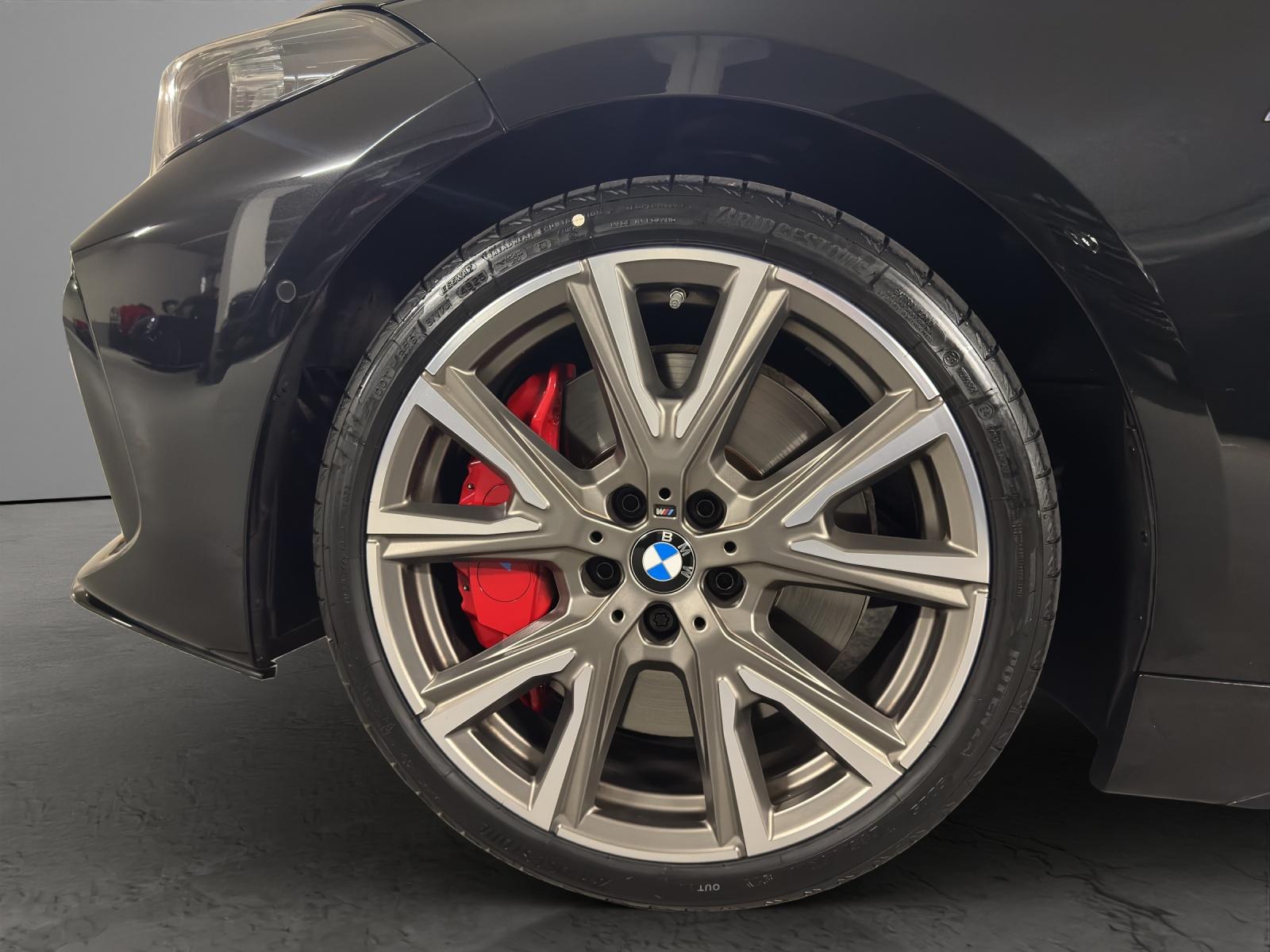 BMW M135i xDrive-image-4