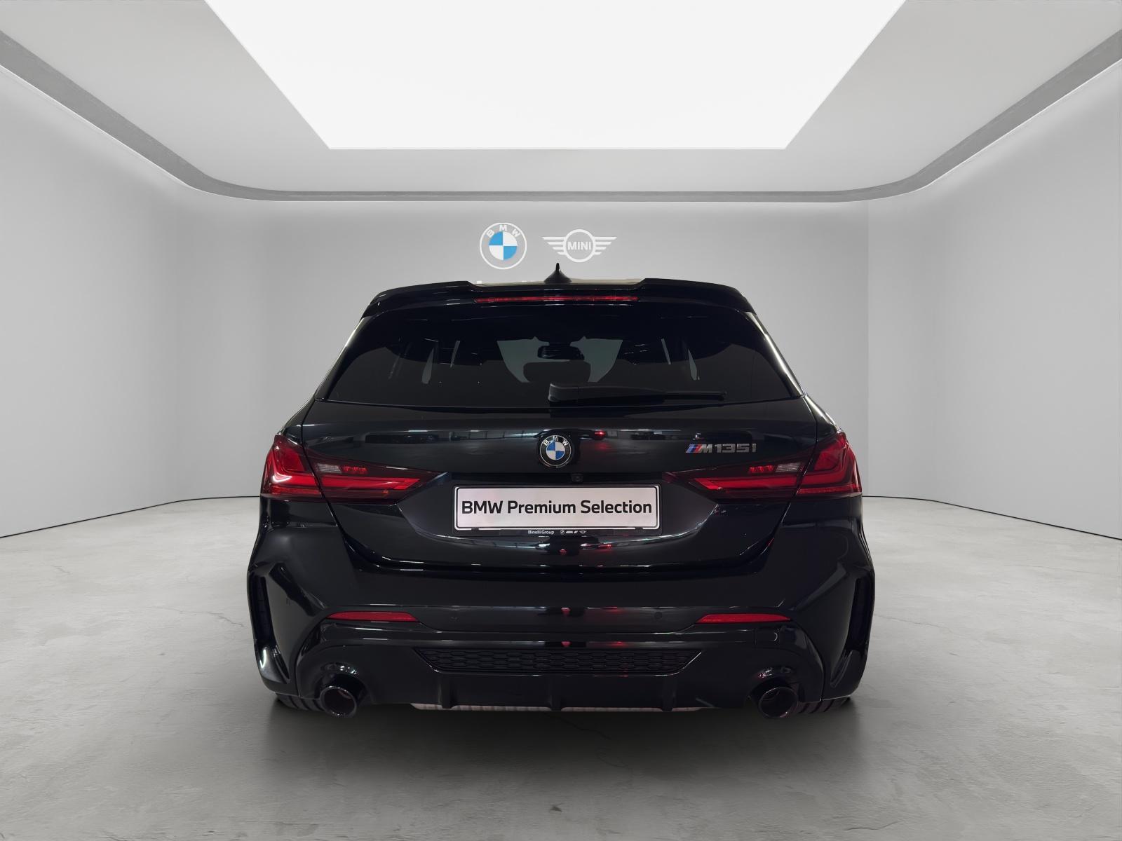 BMW M135i xDrive-image-14