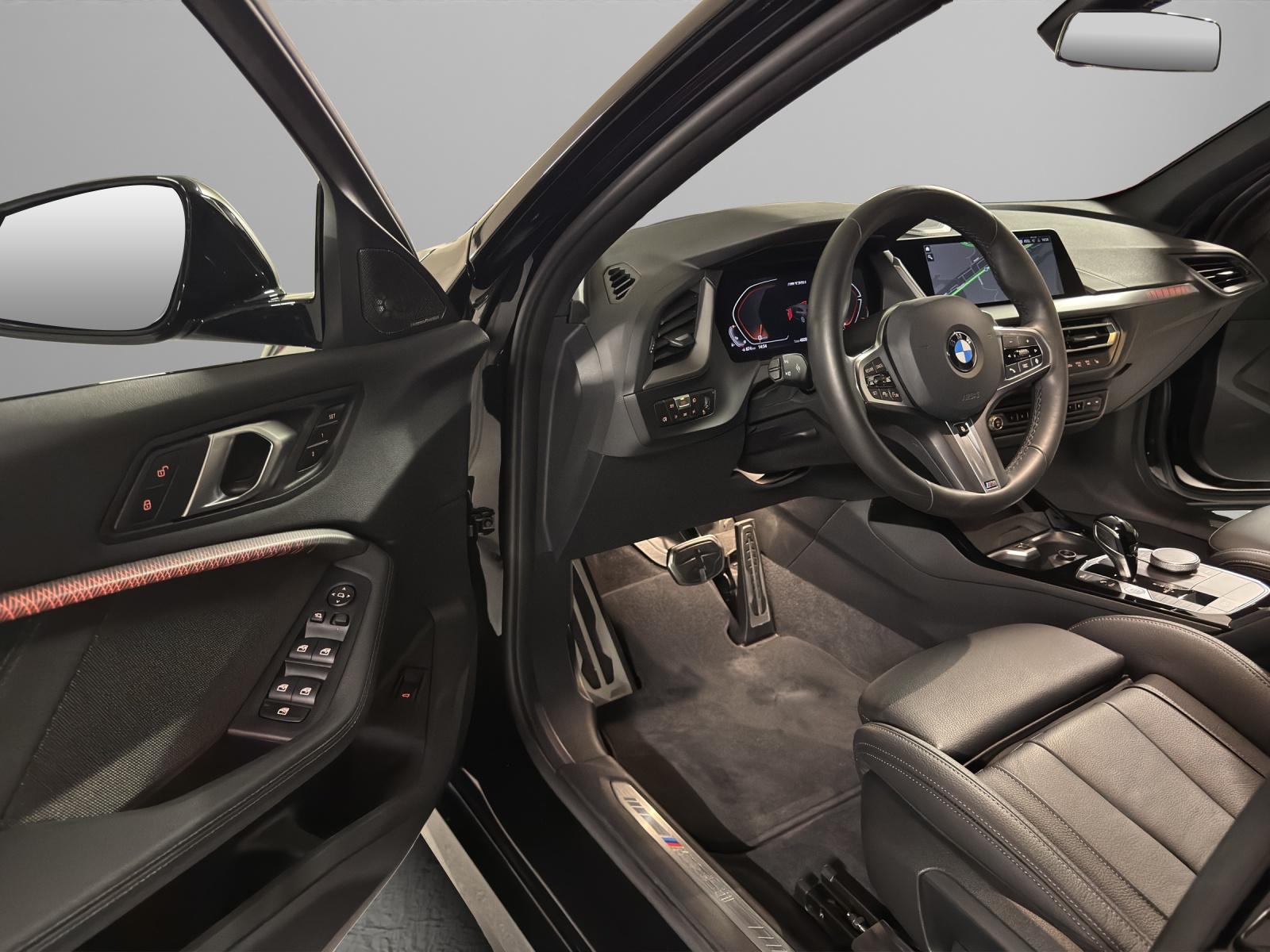 BMW M135i xDrive-image-3