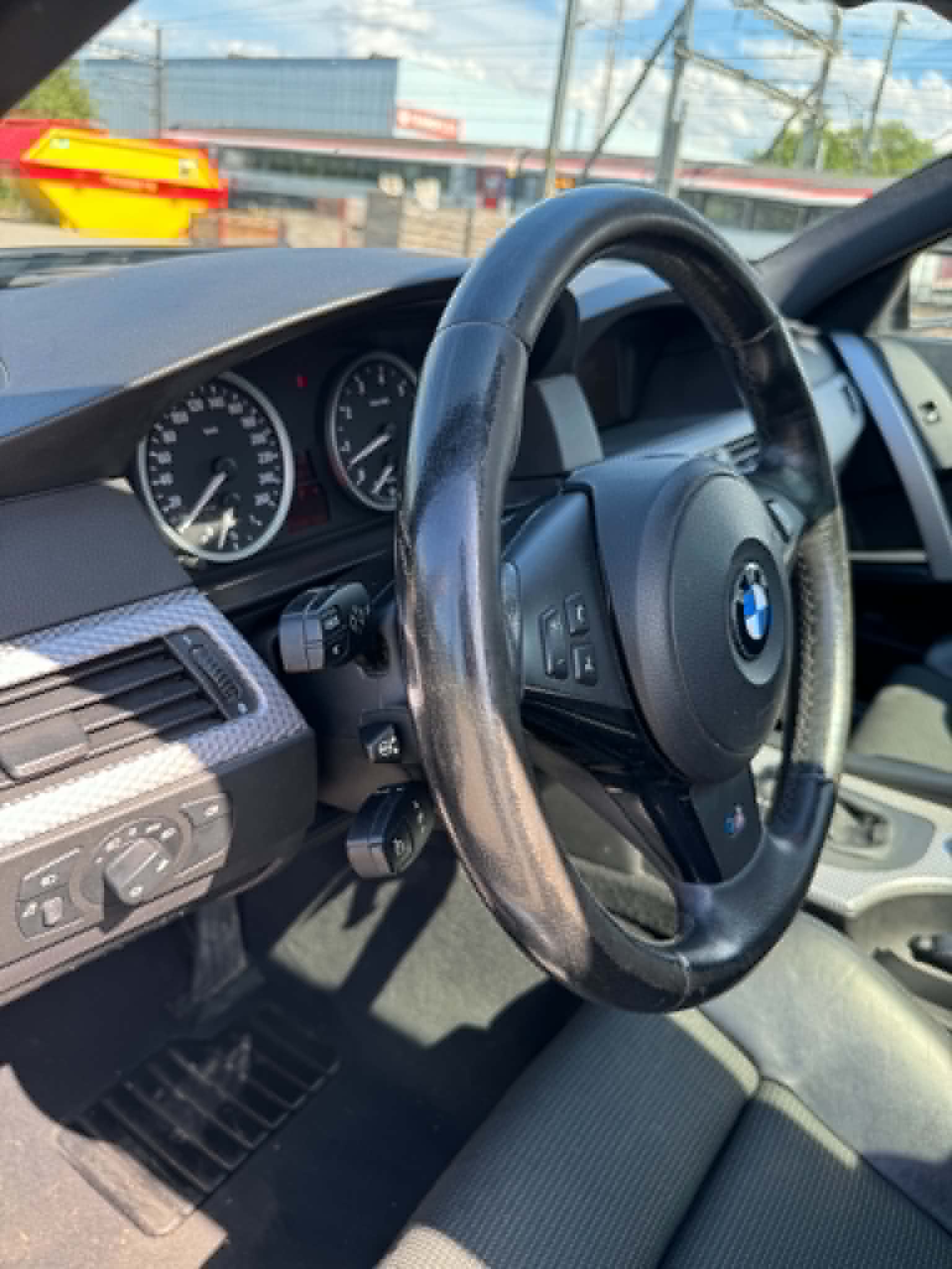 BMW 530i M-Sportpaket-image-14