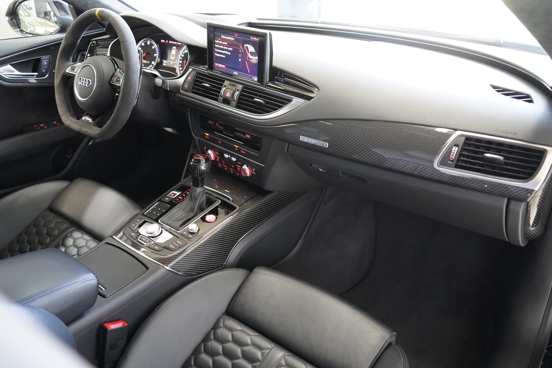 AUDI RS7 Sportback 4.0 TFSI V8 performance quattro-image-26
