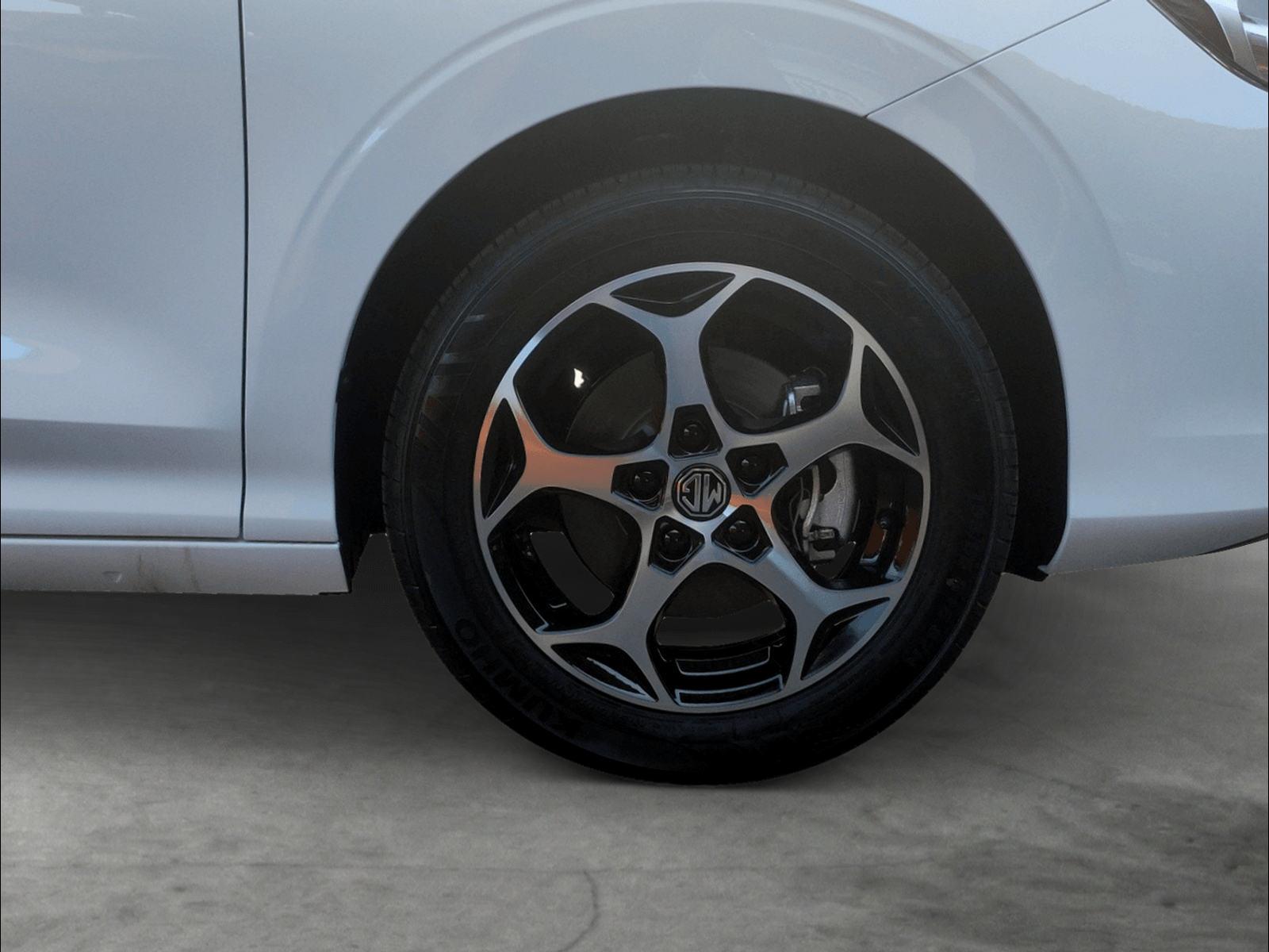 MG 3 1.5 Hybrid Luxury-image-14