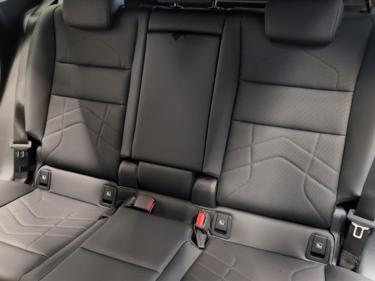 BMW X1 xDrive 30e M Sport-image-9