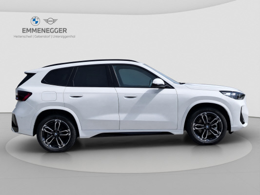 BMW X1 xDrive 30e M Sport-image-4