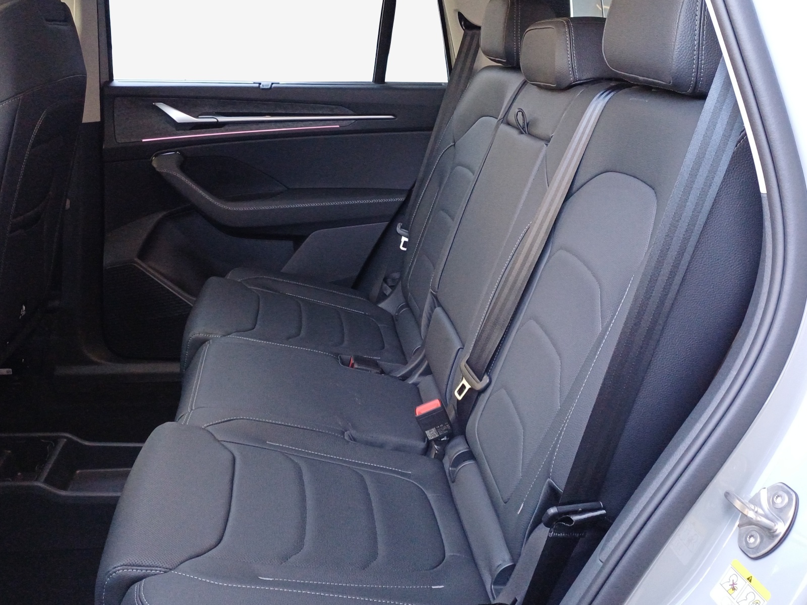 SKODA Kodiaq 1.5 TSI PHEV Dynamic-image-11