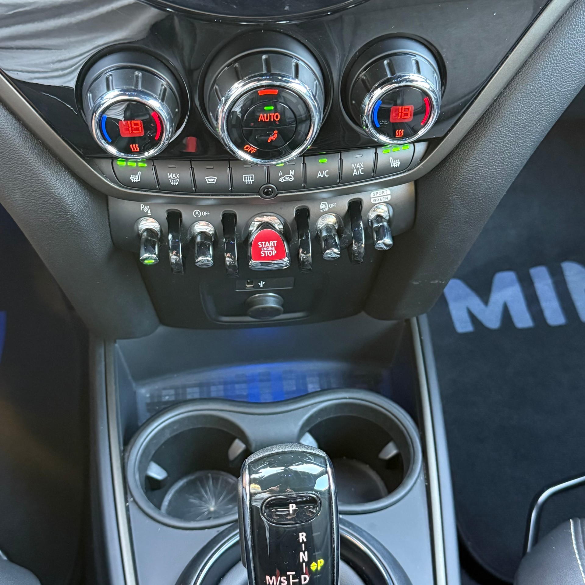 MINI Countryman Cooper S ALL4 Steptronic Swiss-image-22