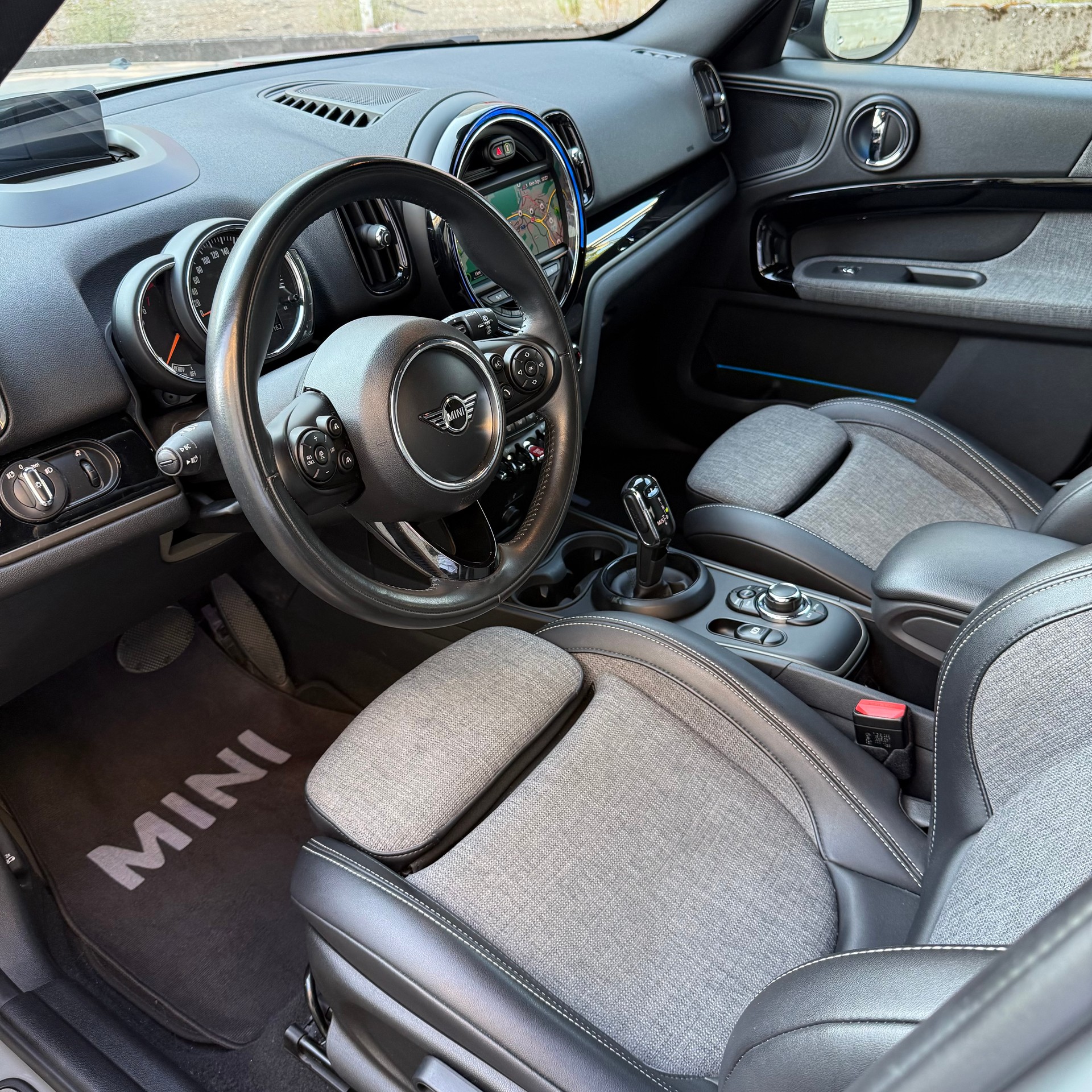 MINI Countryman Cooper S ALL4 Steptronic Swiss-image-6