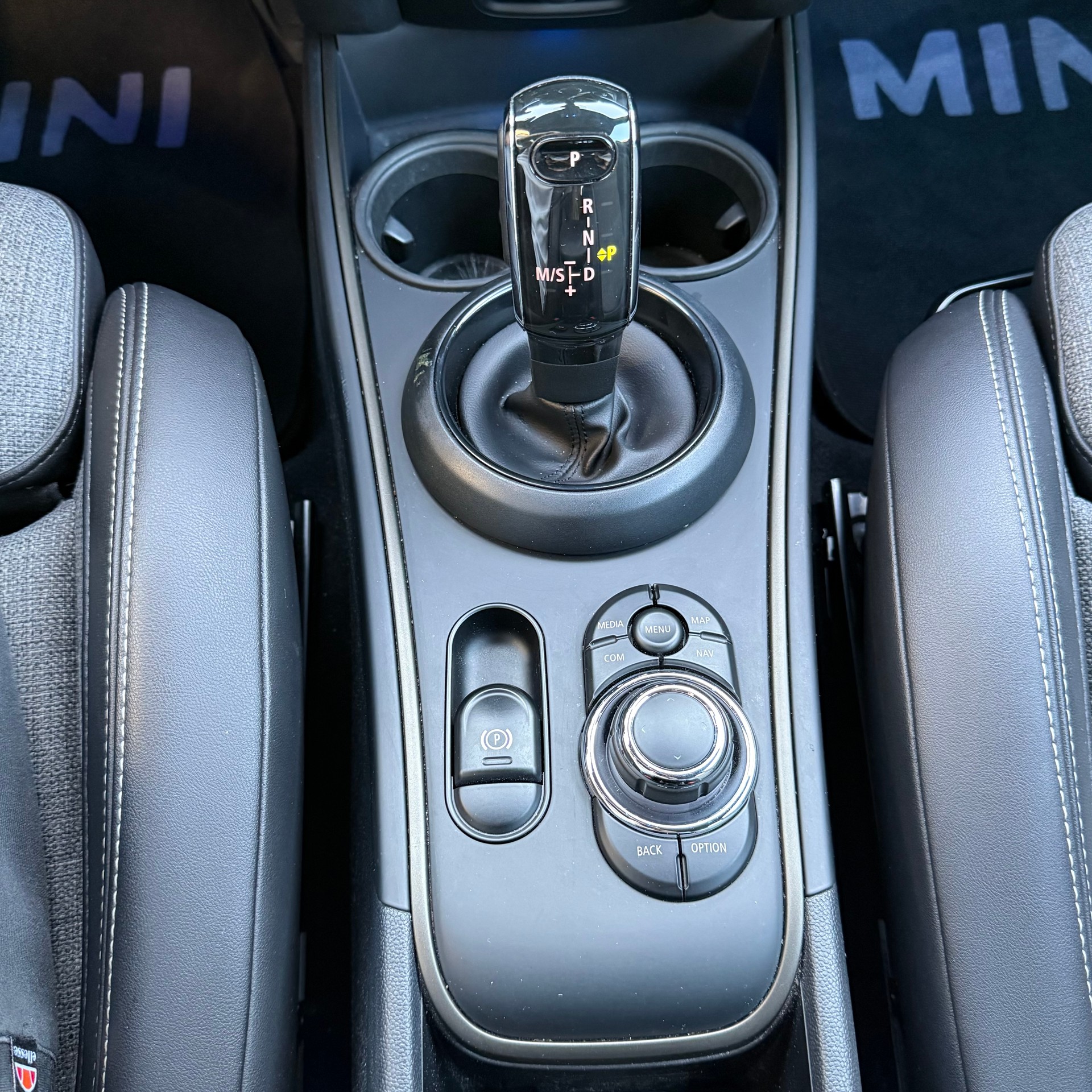MINI Countryman Cooper S ALL4 Steptronic Swiss-image-23