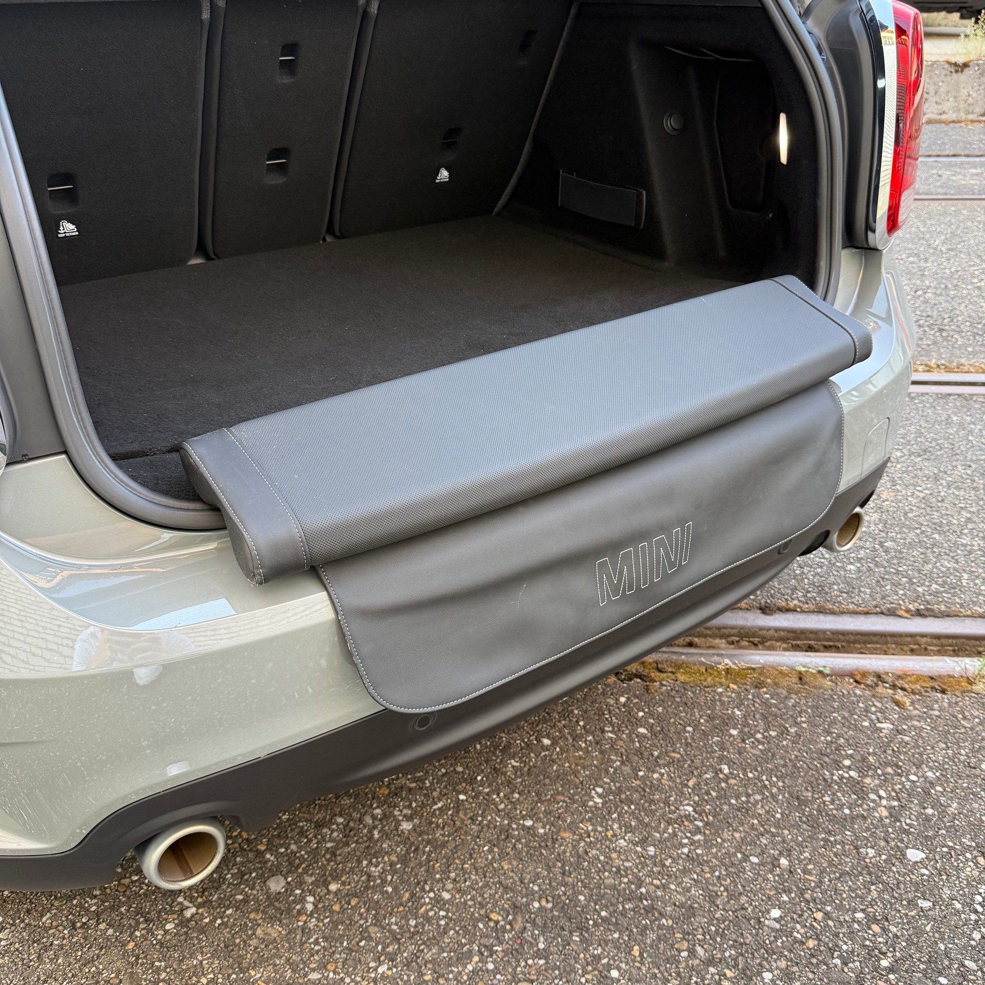 MINI Countryman Cooper S ALL4 Steptronic Swiss-image-18