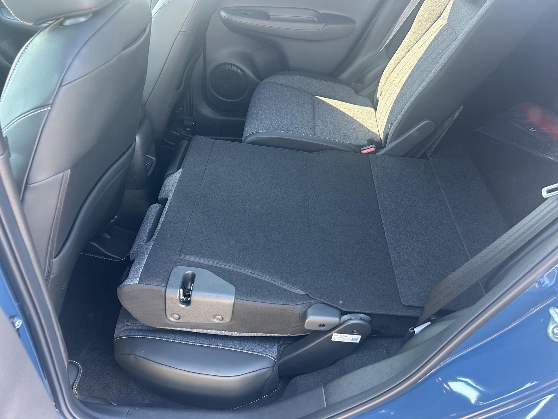HONDA Jazz 1.5 i-MMD Advance-image-11