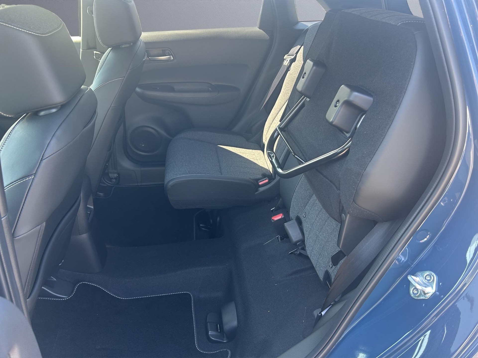 HONDA Jazz 1.5 i-MMD Advance-image-10