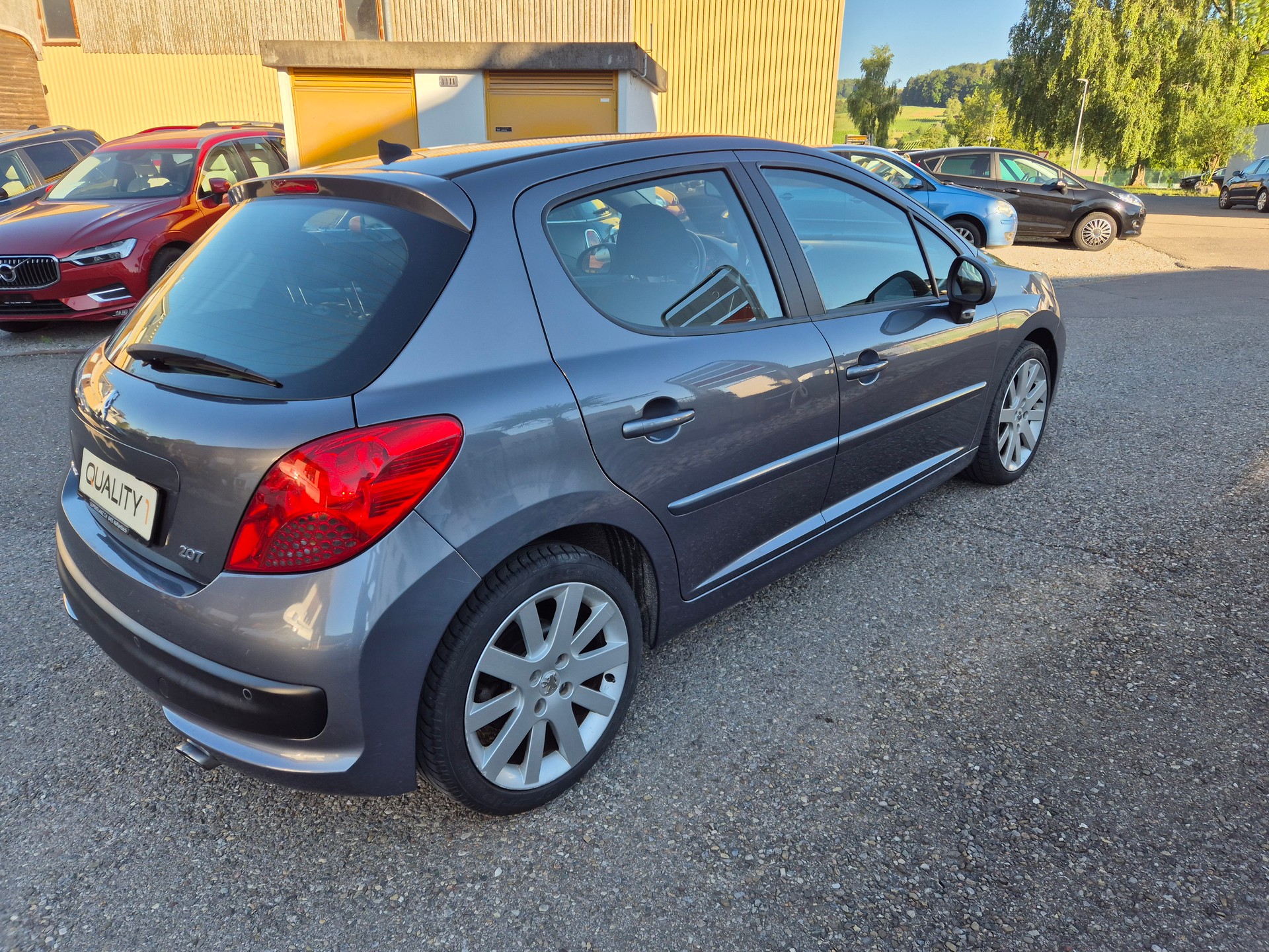 PEUGEOT 207 1.6 16V XT-image-4