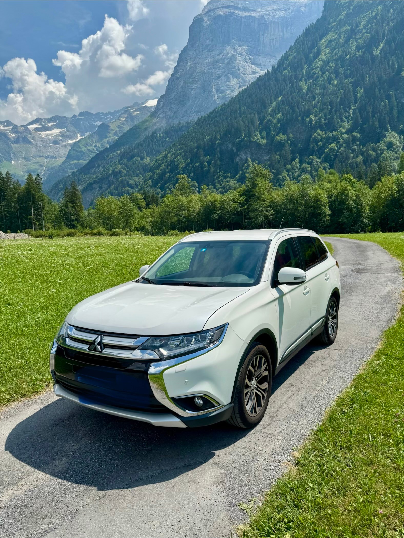 MITSUBISHI 2.2 DID Style-image-0
