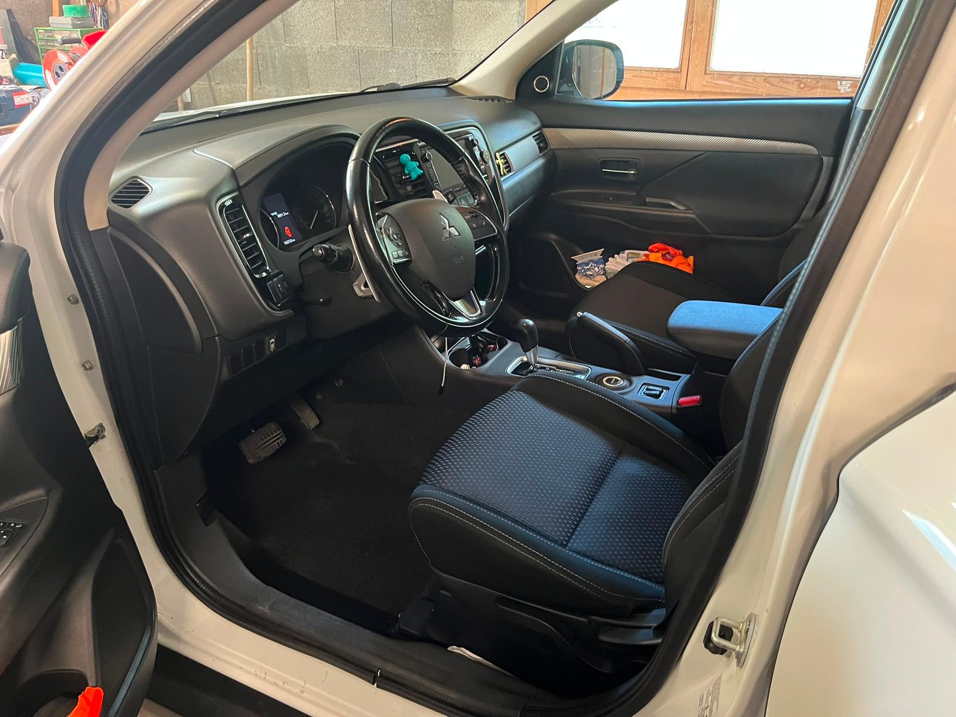 MITSUBISHI 2.2 DID Style-image-3
