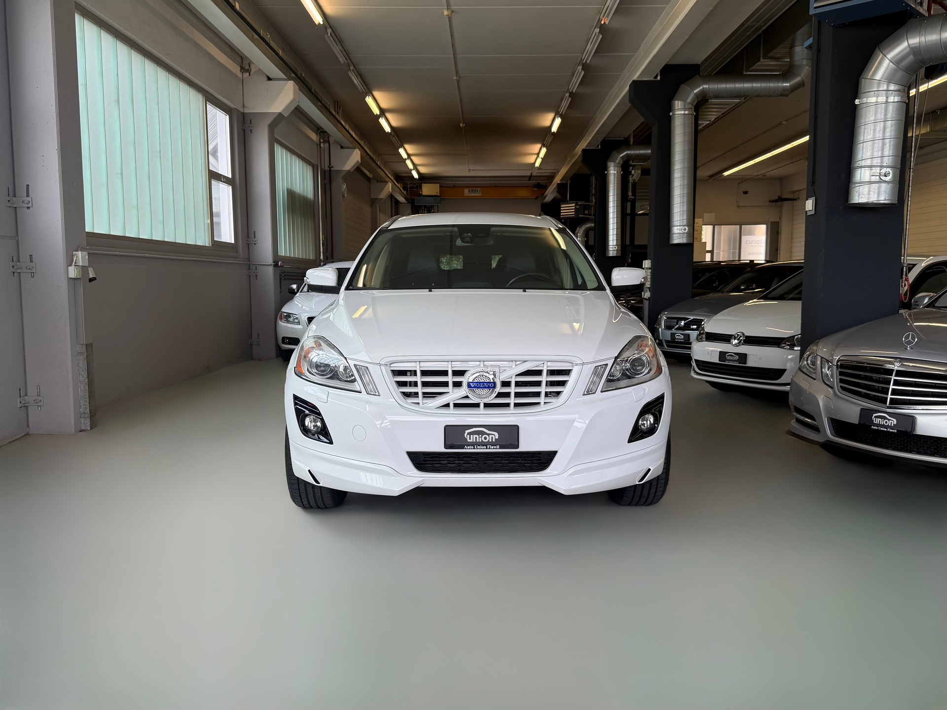 VOLVO XC60 T6 AWD Summum Geartronic-image-2