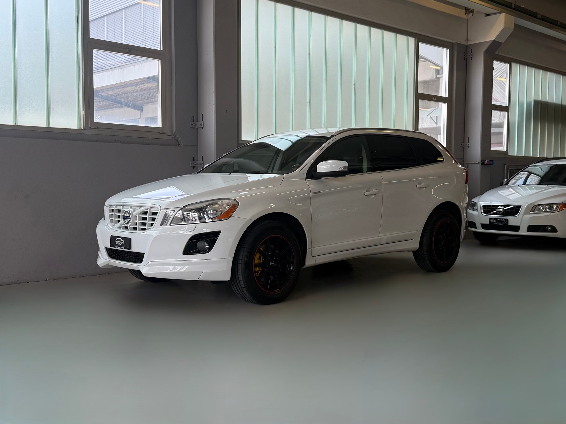 VOLVO XC60 T6 AWD Summum Geartronic-image-0