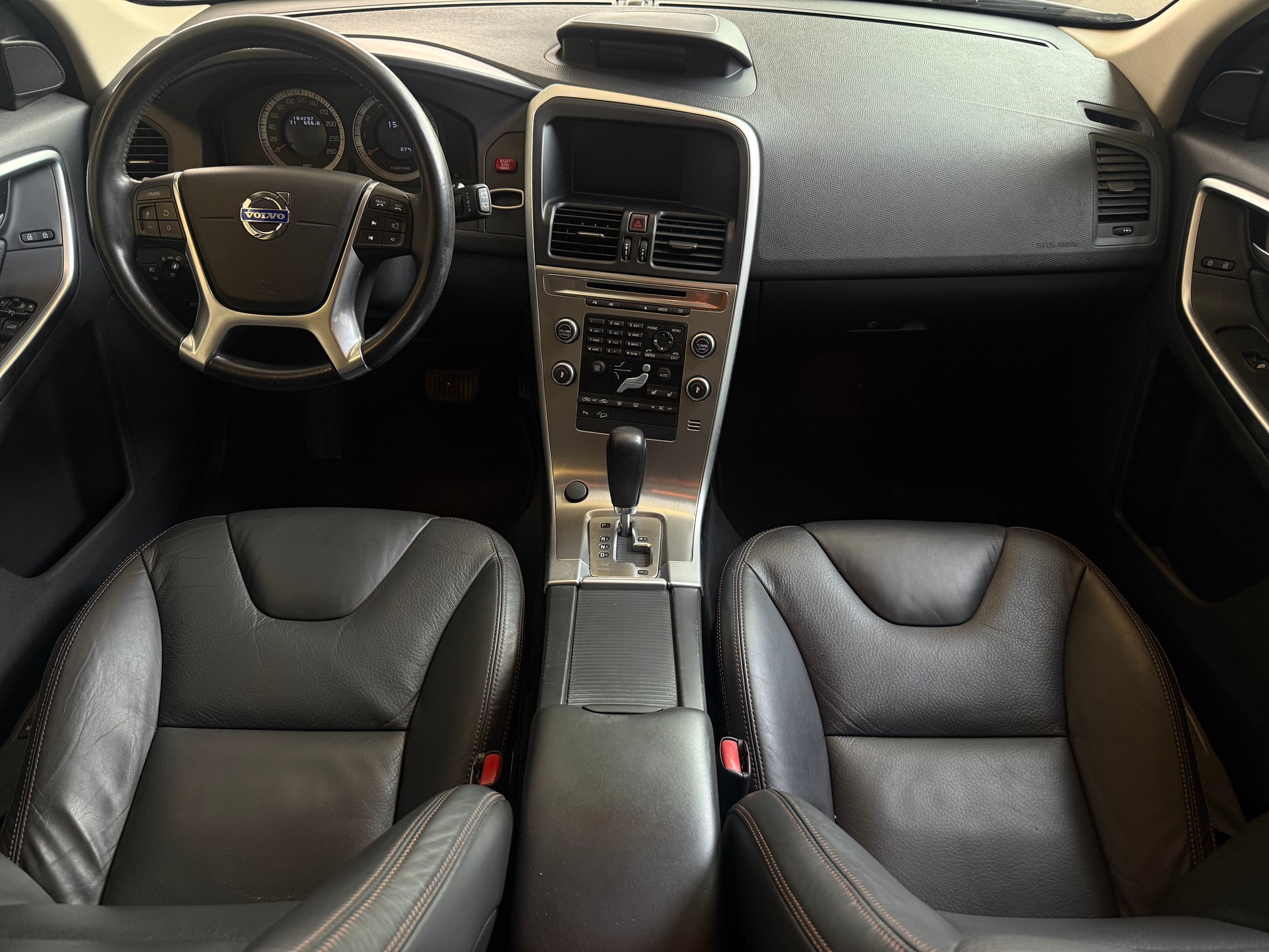 VOLVO XC60 T6 AWD Summum Geartronic-image-12