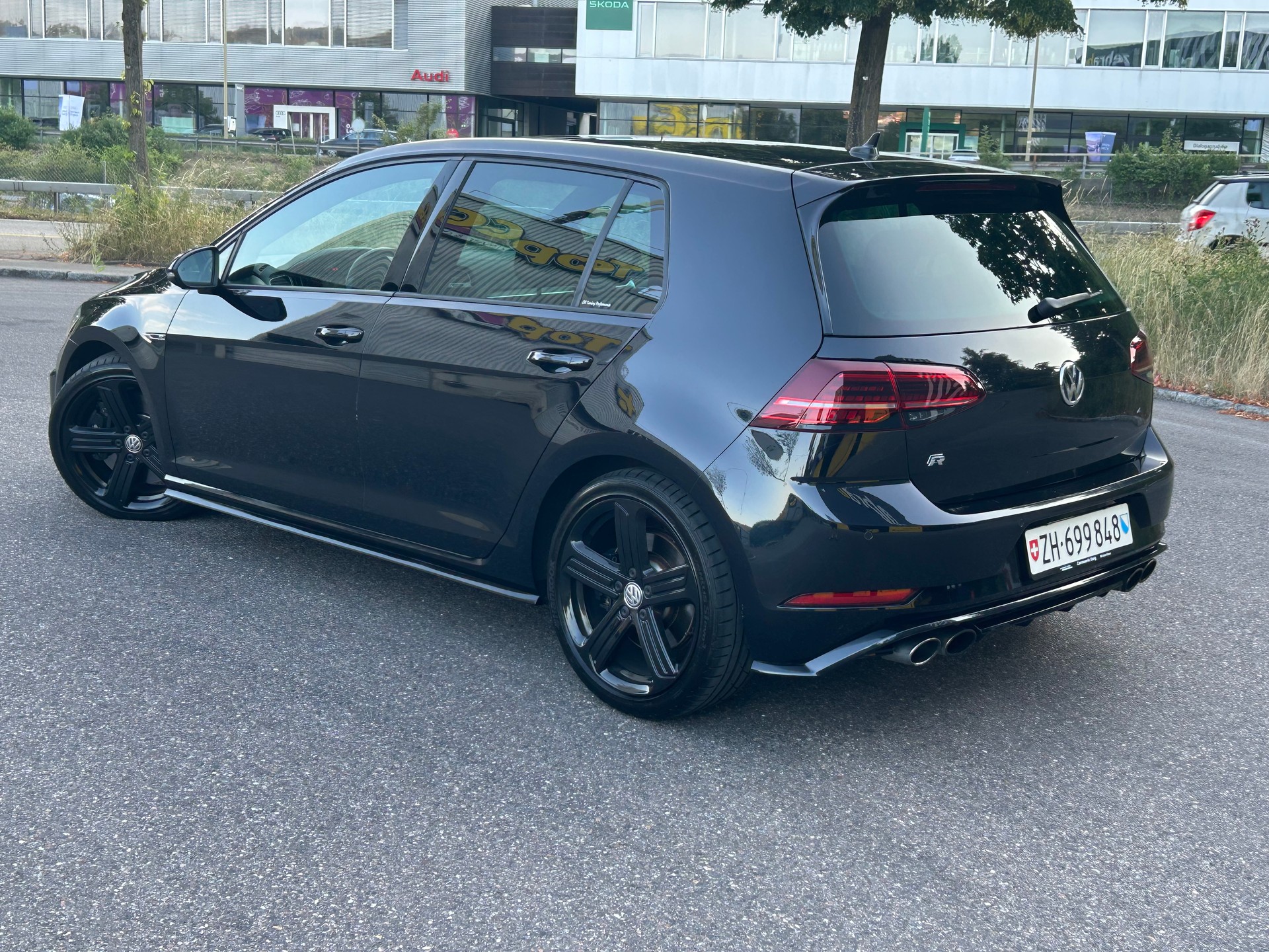 VW 2.0 TSI R 310 DSG 4motion / Facelift-image-0