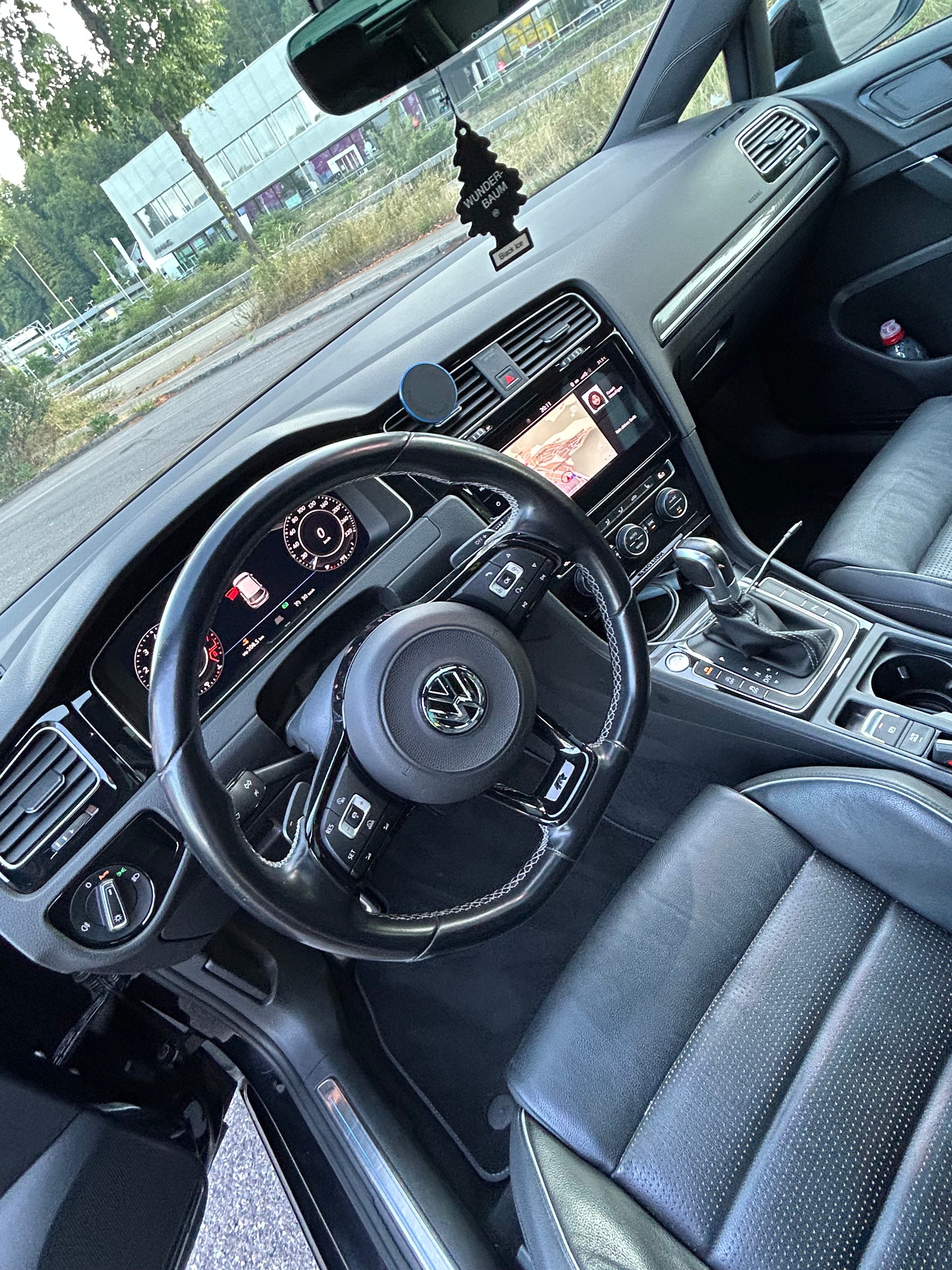 VW 2.0 TSI R 310 DSG 4motion / Facelift-image-2