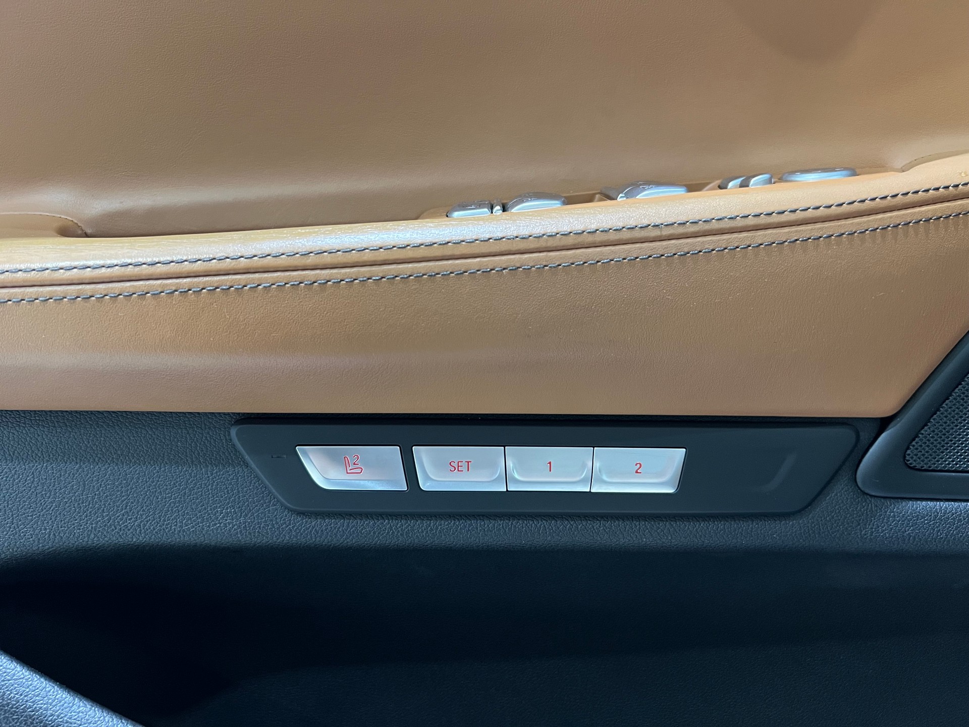 BMW 730d xDrive Steptronic**M-Paket,Head up,360 Kamera,Display Schlüssel**-image-14