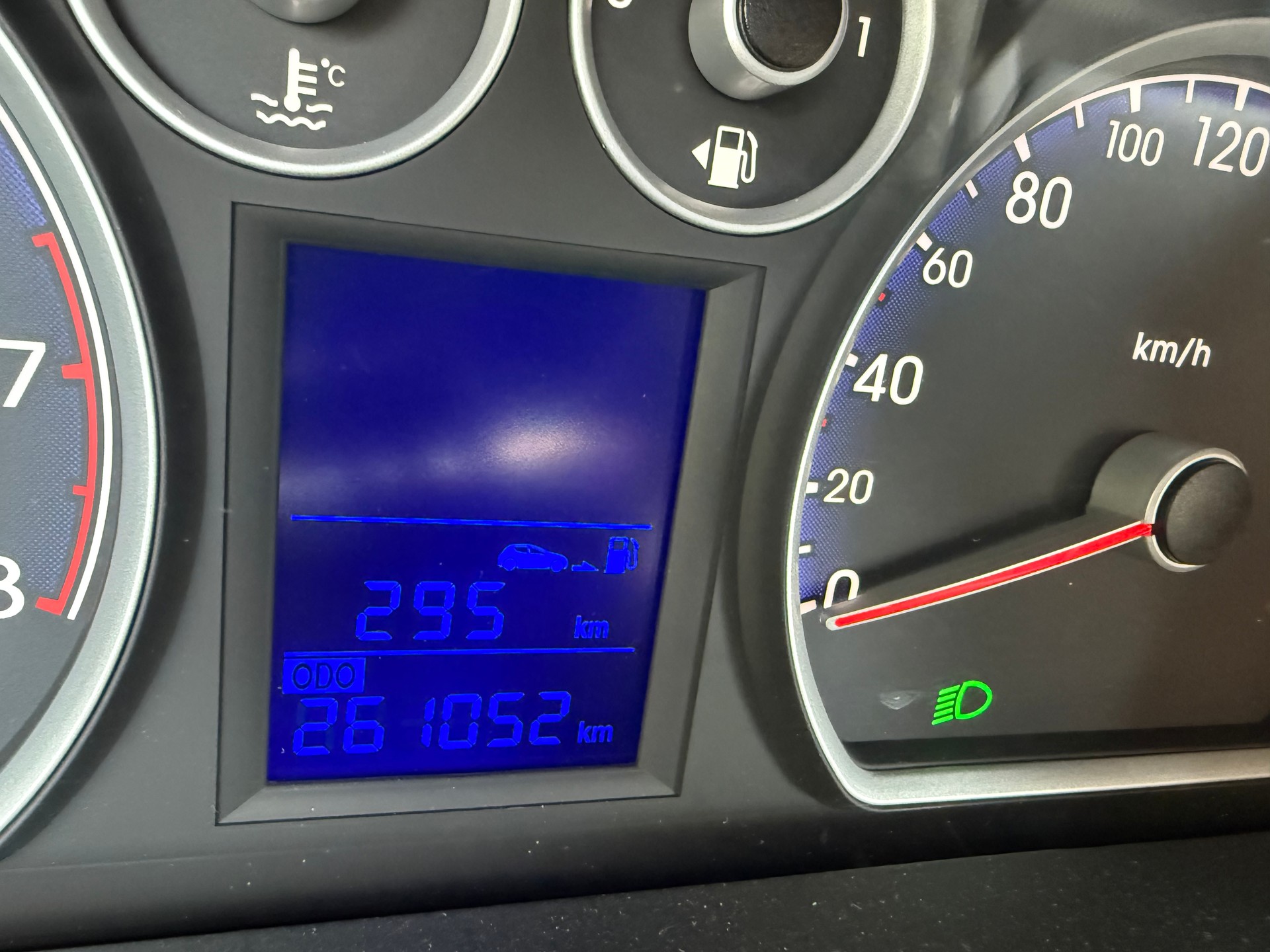 HYUNDAI i30 Wagon 1.4 Comfort-image-11