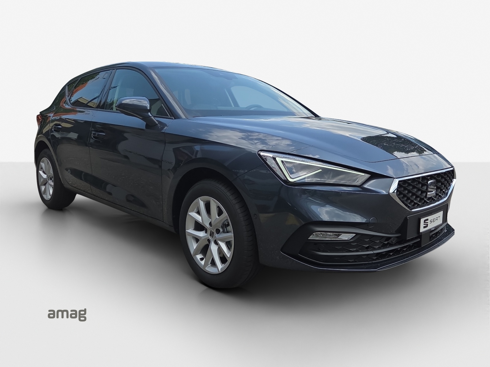 SEAT Leon 1.5 eTSI mHEV DSG Go-image-5