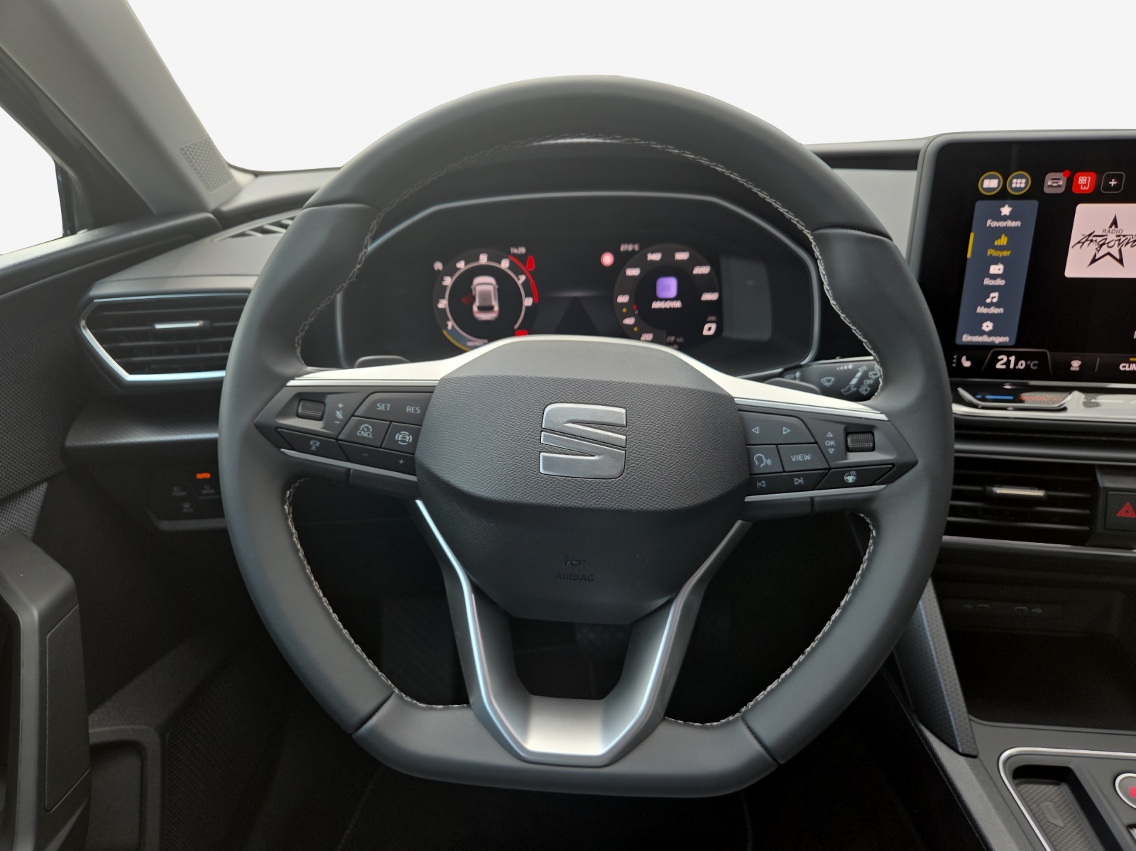 SEAT Leon 1.5 eTSI mHEV DSG Go-image-9