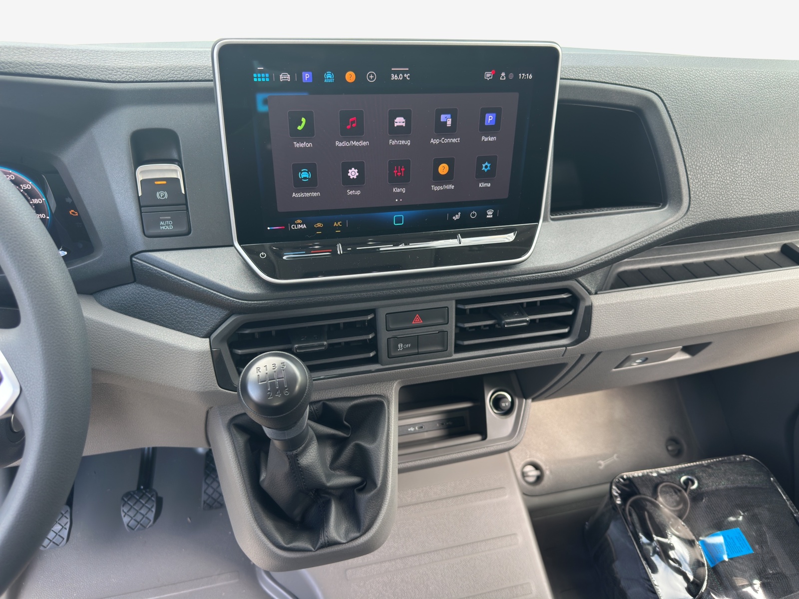 VW Crafter 35 2.0 TDI L3-image-9