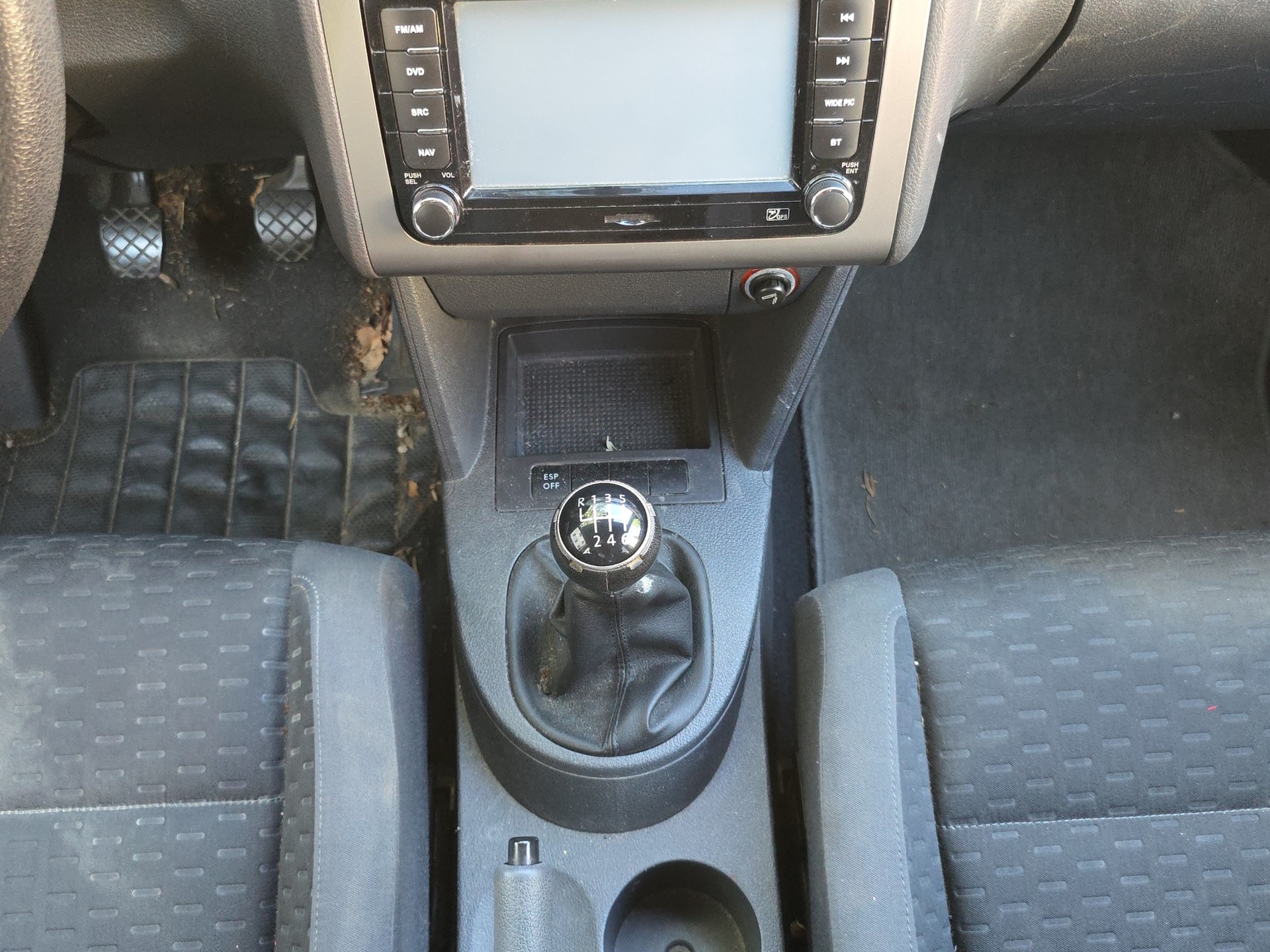 VW Touran 1.4 TSI Trendline-image-13