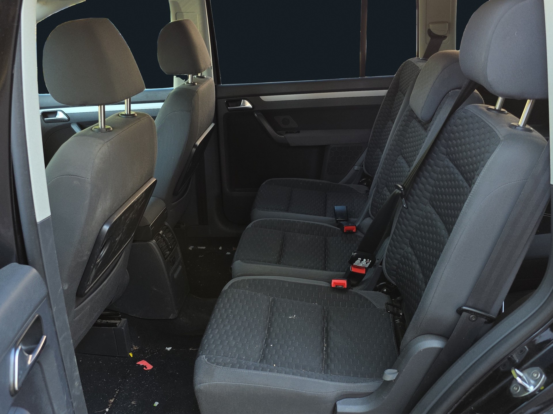 VW Touran 1.4 TSI Trendline-image-10
