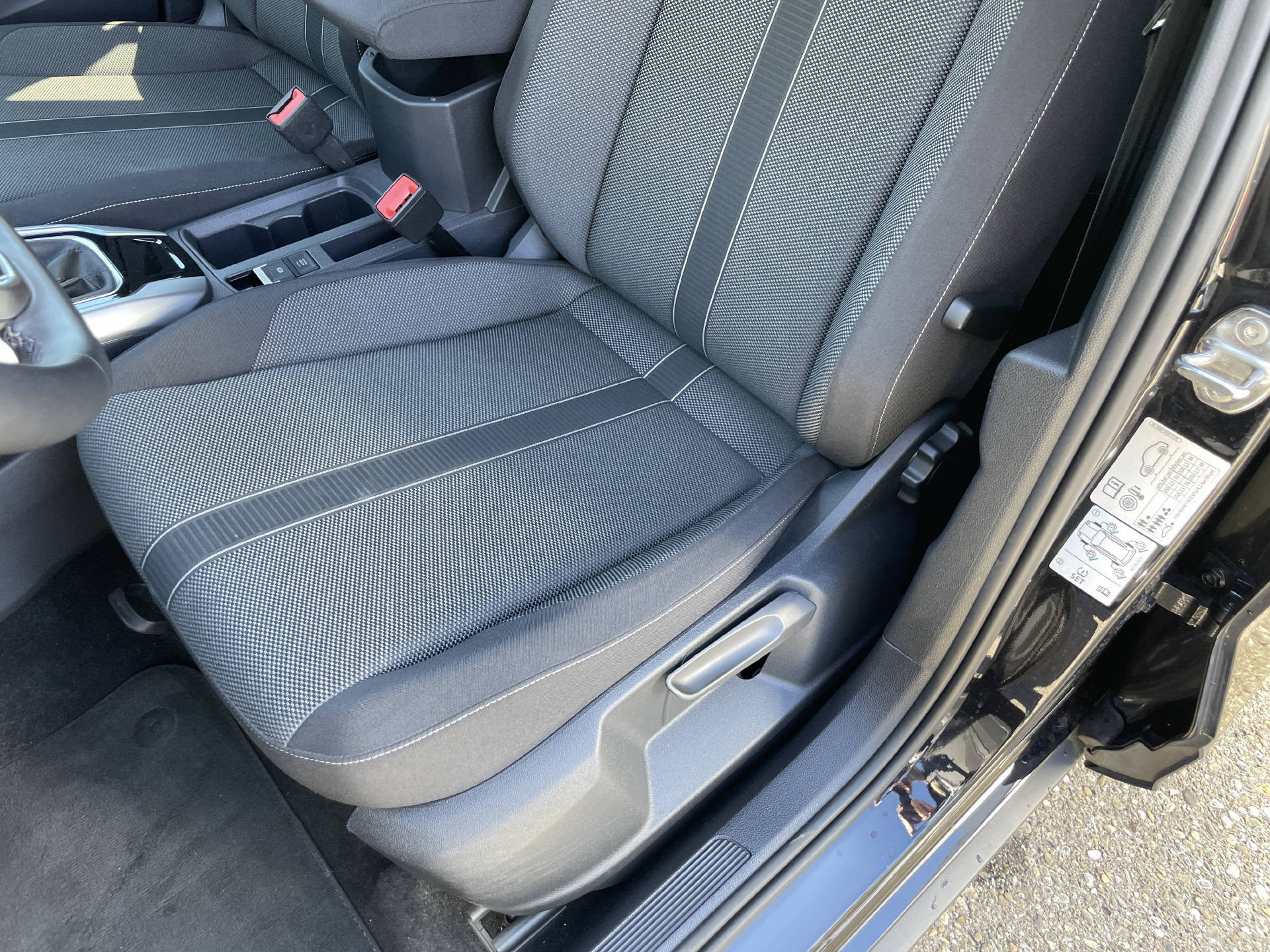 VW T-Roc 1.5 TSI Life DSG-image-9