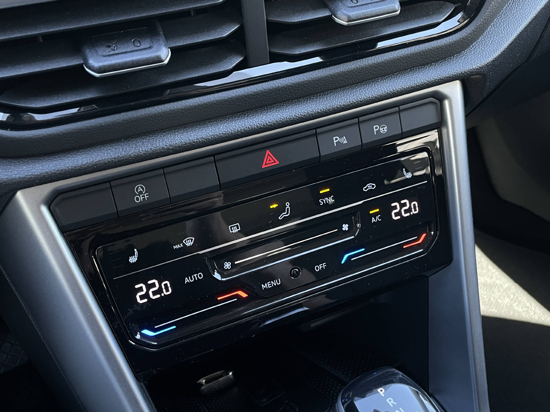 VW T-Roc 1.5 TSI Life DSG-image-18