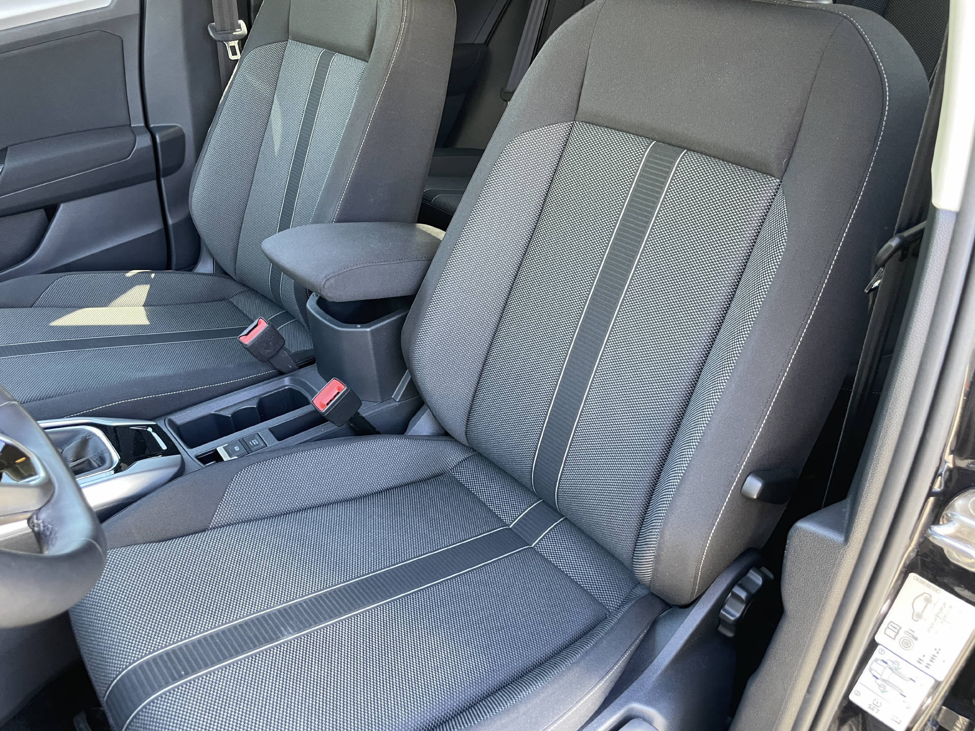 VW T-Roc 1.5 TSI Life DSG-image-8