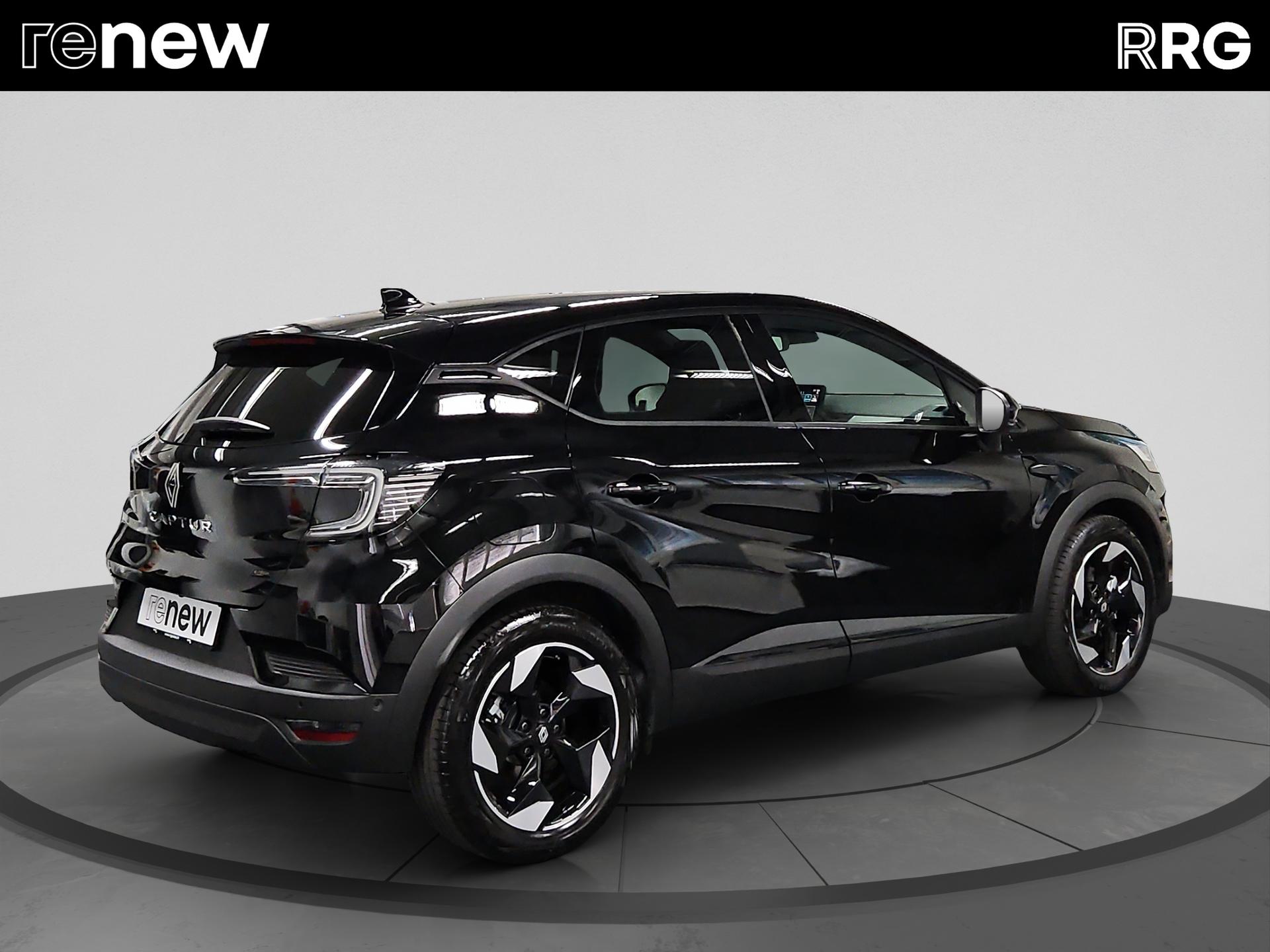 RENAULT Captur 1.6 E-Tech 145 Techno DHT-showroom-element-2