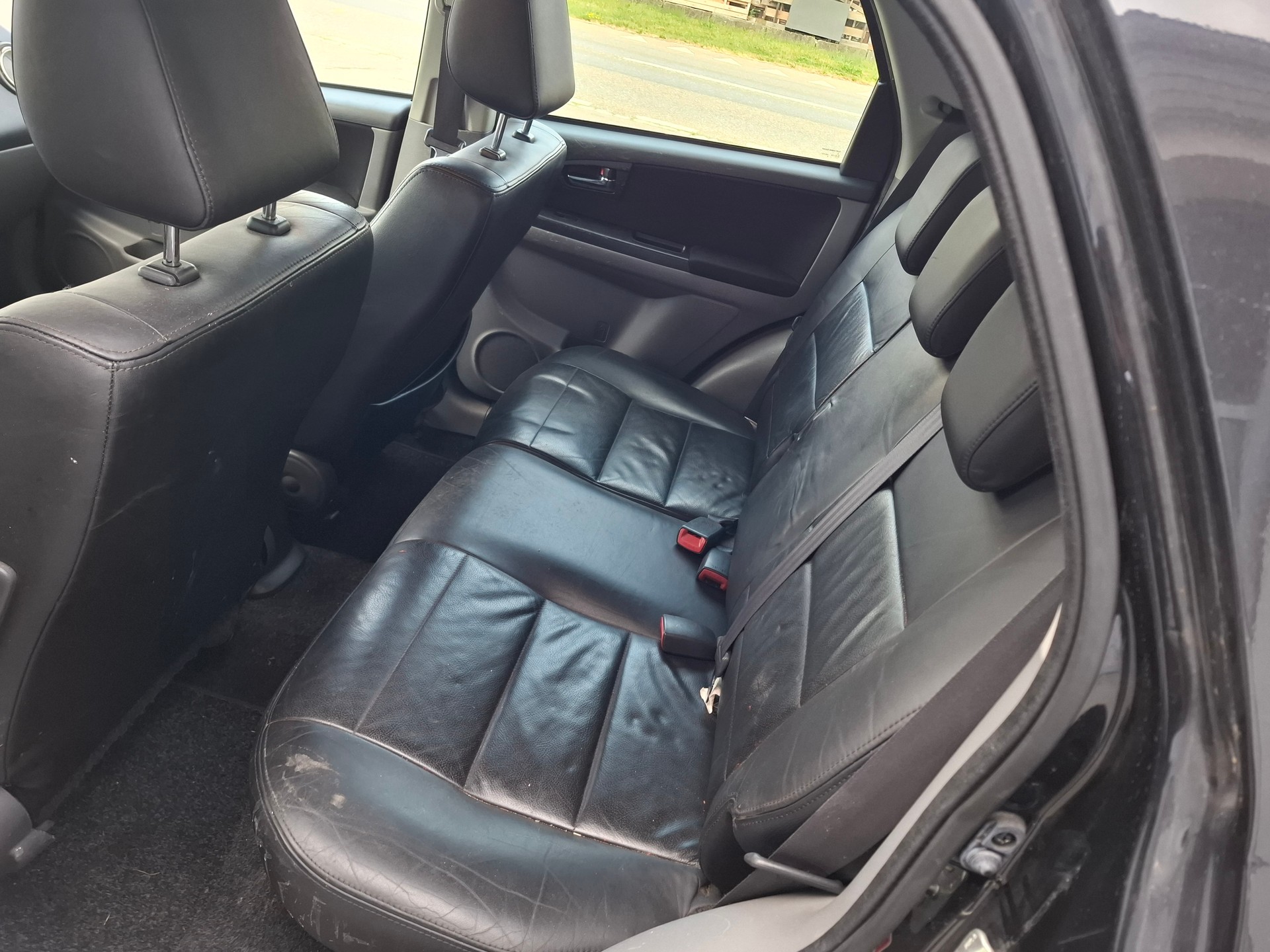SUZUKI SX4 1.9 TD GL Top 4WD-image-7