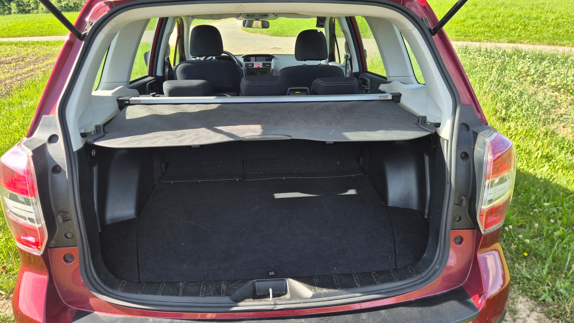 SUBARU Forester 2.0i Swiss Lineartronic-image-6