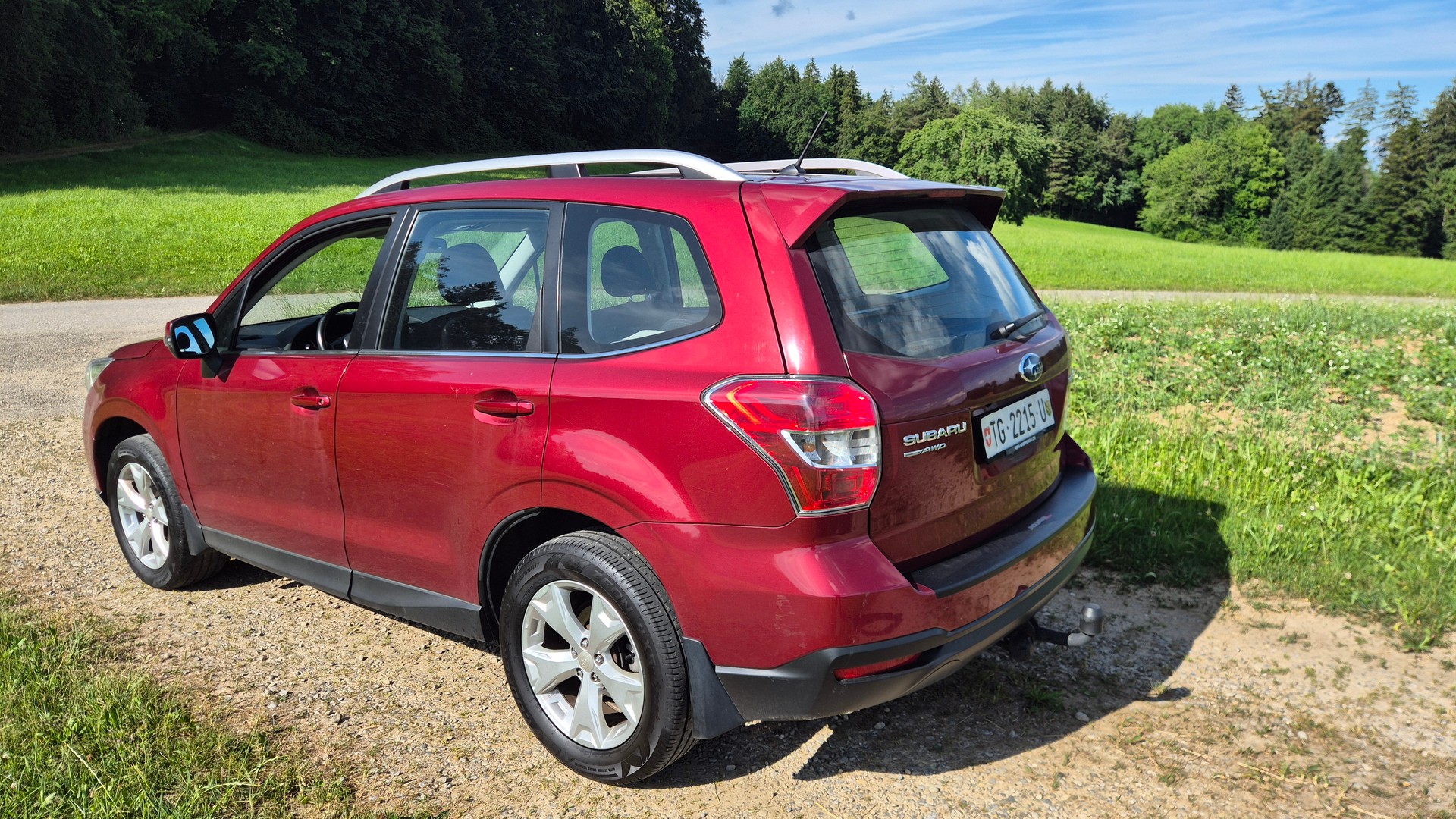SUBARU Forester 2.0i Swiss Lineartronic-image-2